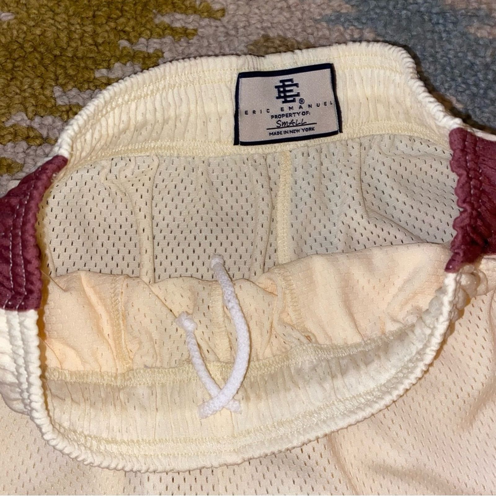 Eric Emanuel Eric Emanuel Basic Shorts Burgundy Cream Colorway Short S Size US 28 / EU 44 - 6 Thumbnail