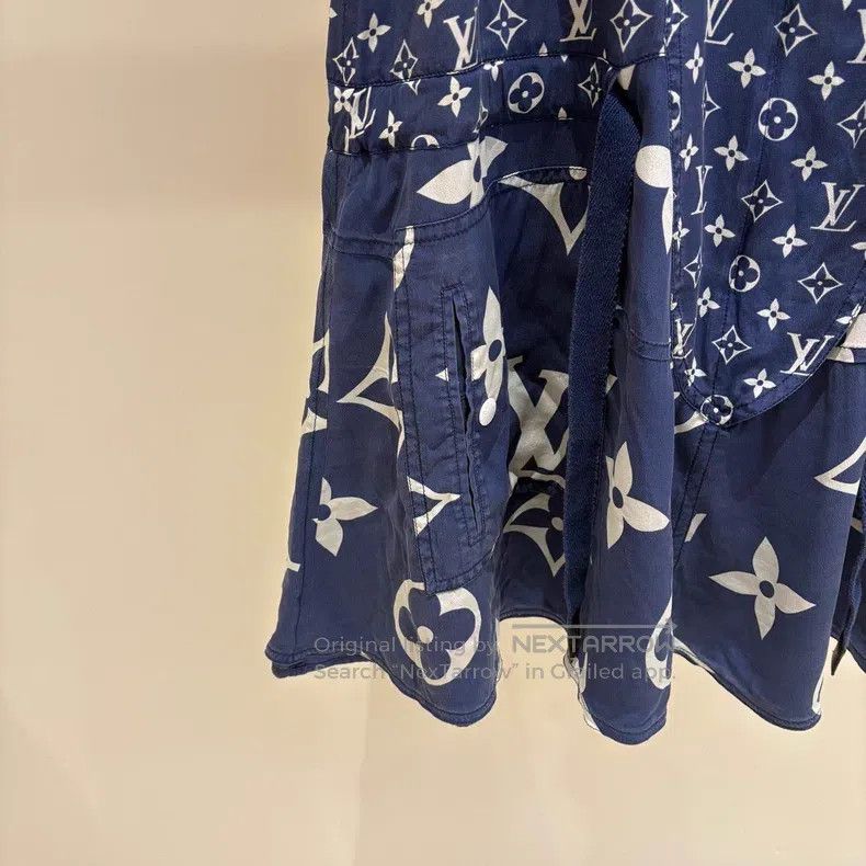 Louis Vuitton Louis Vuitton Full logo mulberry silk dress Size XS / US 0-2 / IT 36-38 - 5 Thumbnail