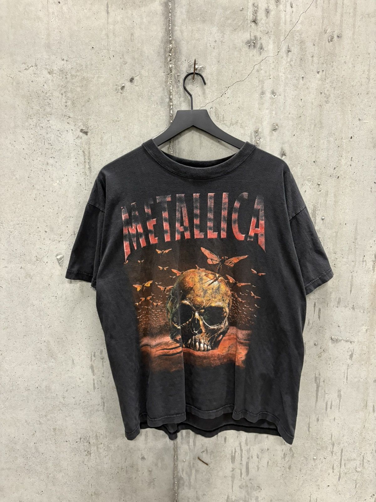 Band Tees Vintage Metallica Shirt Thrashed Faded Grunge Band Euro Size US XL / EU 56 / 4 - 1 Thumbnail