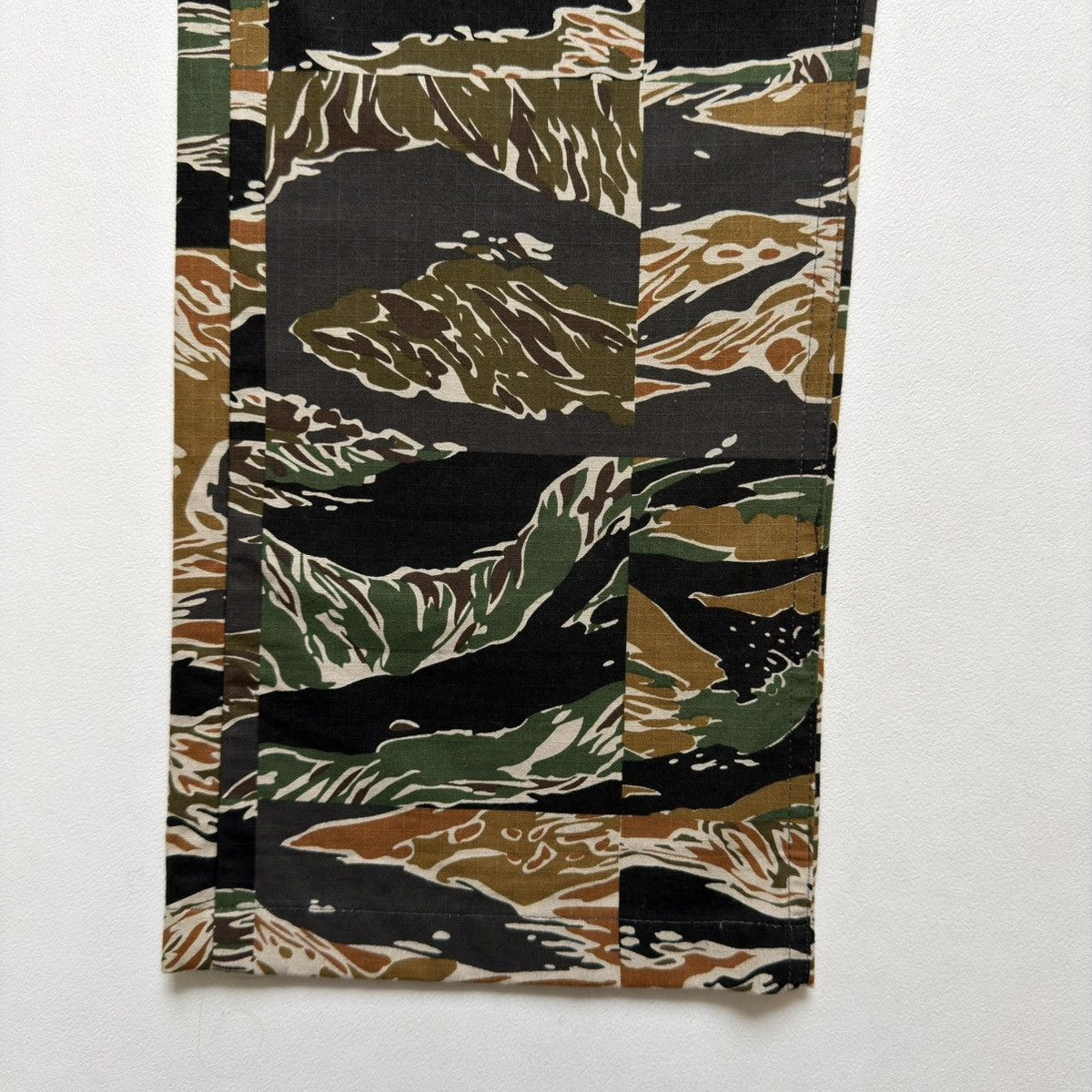 Dries Van Noten S/S 20 Patchwork Tiger Camo Print Pants Size US 32 / EU 48 - 10 Thumbnail