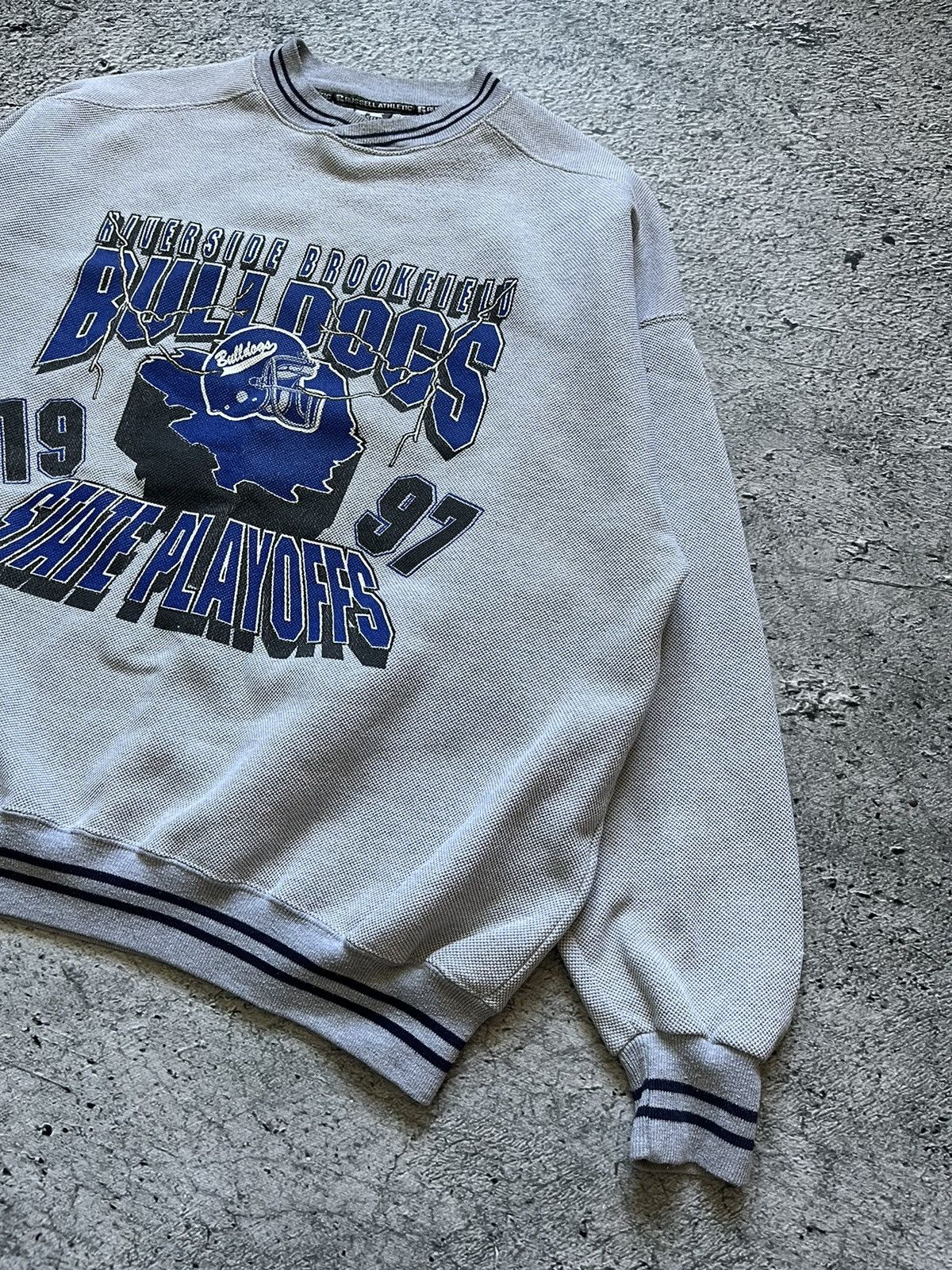 Designer × Vintage Vintage 1997 University Georgia Bulldogs Crewneck Sweatshirt Size US XXL / EU 58 / 5 - 4 Thumbnail