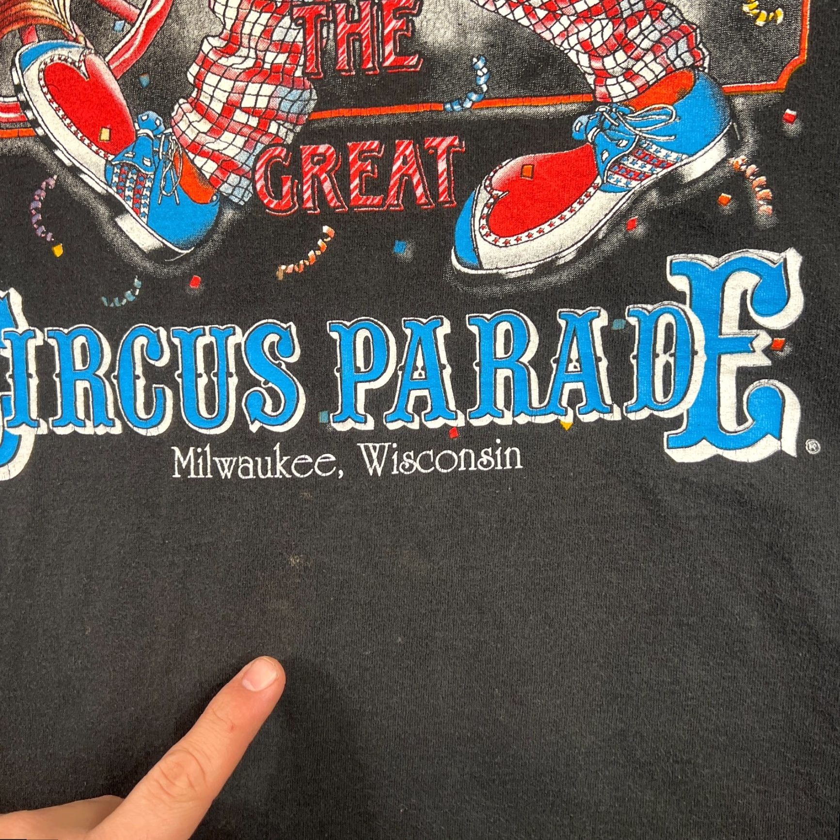Fruit Of The Loom Vintage Circus Parade Clown Shirt XXXL Mens Regular Short Sleeve Black Cotton Blend 90s 3XL Fruit of the Loom T-Shirt Boys? Size US XXL / EU 58 / 5 - 3 Thumbnail