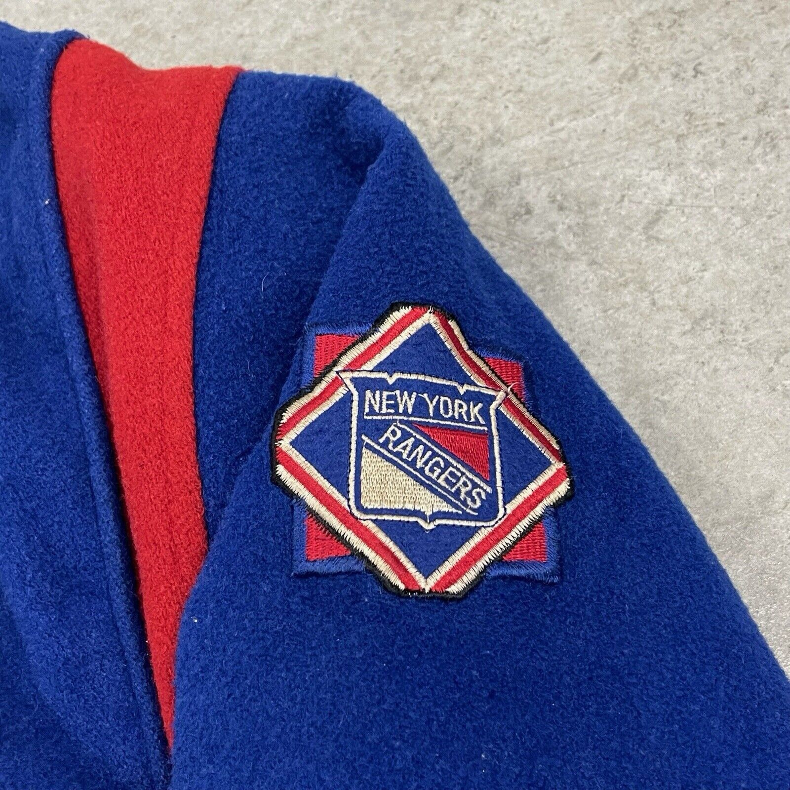Nutmeg Vintage 90s Nutmeg New York Rangers Hockey NHL Bomber Jacket Size US XL / EU 56 / 4 - 5 Thumbnail