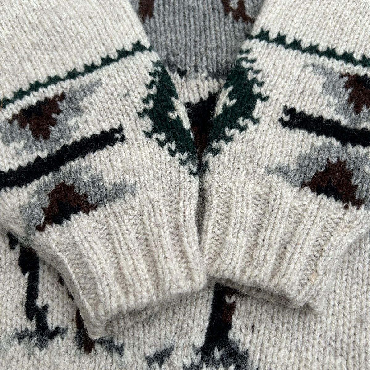 Polo Ralph Lauren Vintage90s Polo Ralph Lauren KnitSweater Deer in a Landscape Size US S / EU 44-46 / 1 - 7 Thumbnail