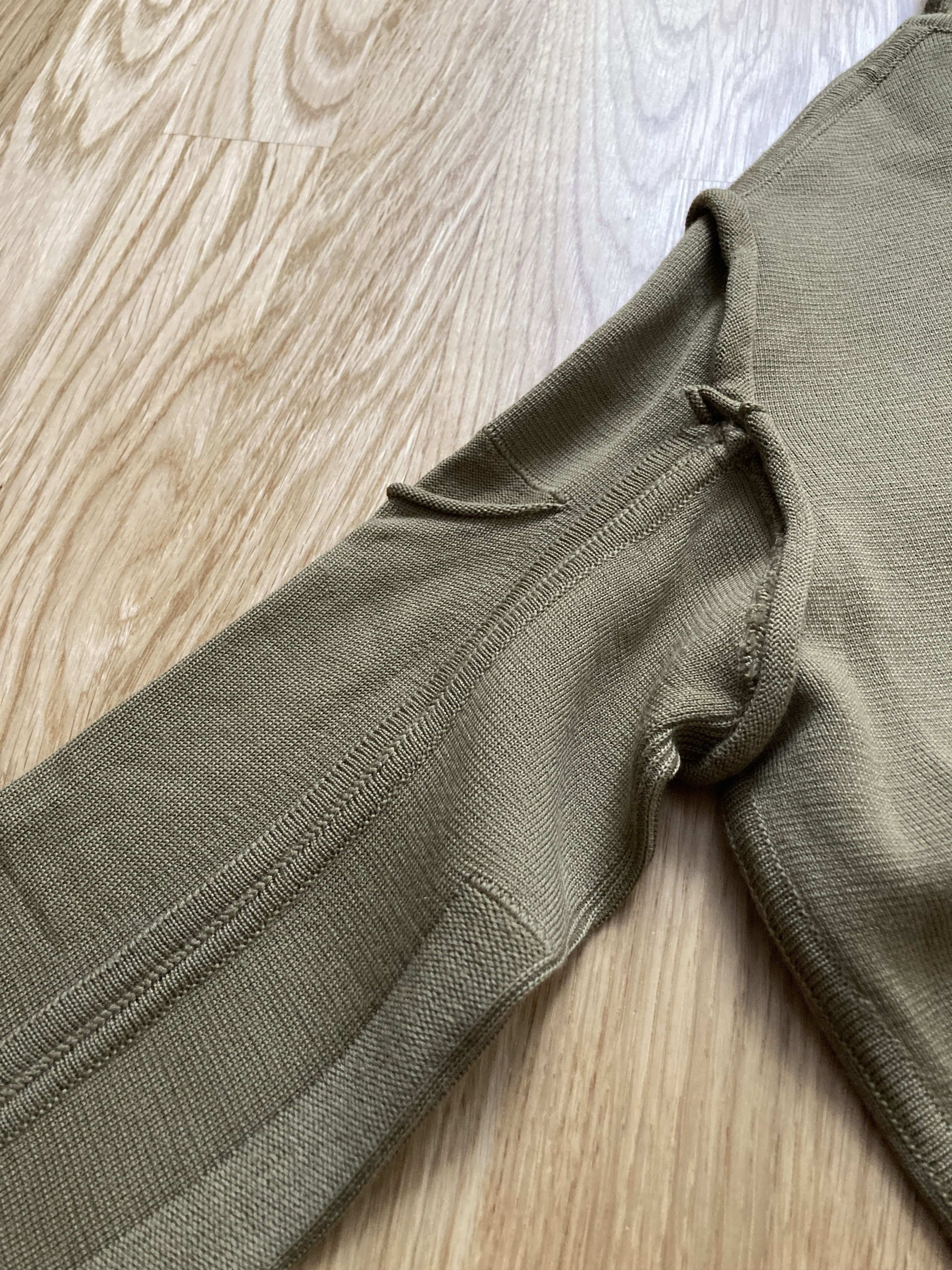 Rick Owens F/W 17 "GLITTER" Runway Subhuman Knit in Gold Rick Owens M Size M / US 6-8 / IT 42-44 - 14 Thumbnail