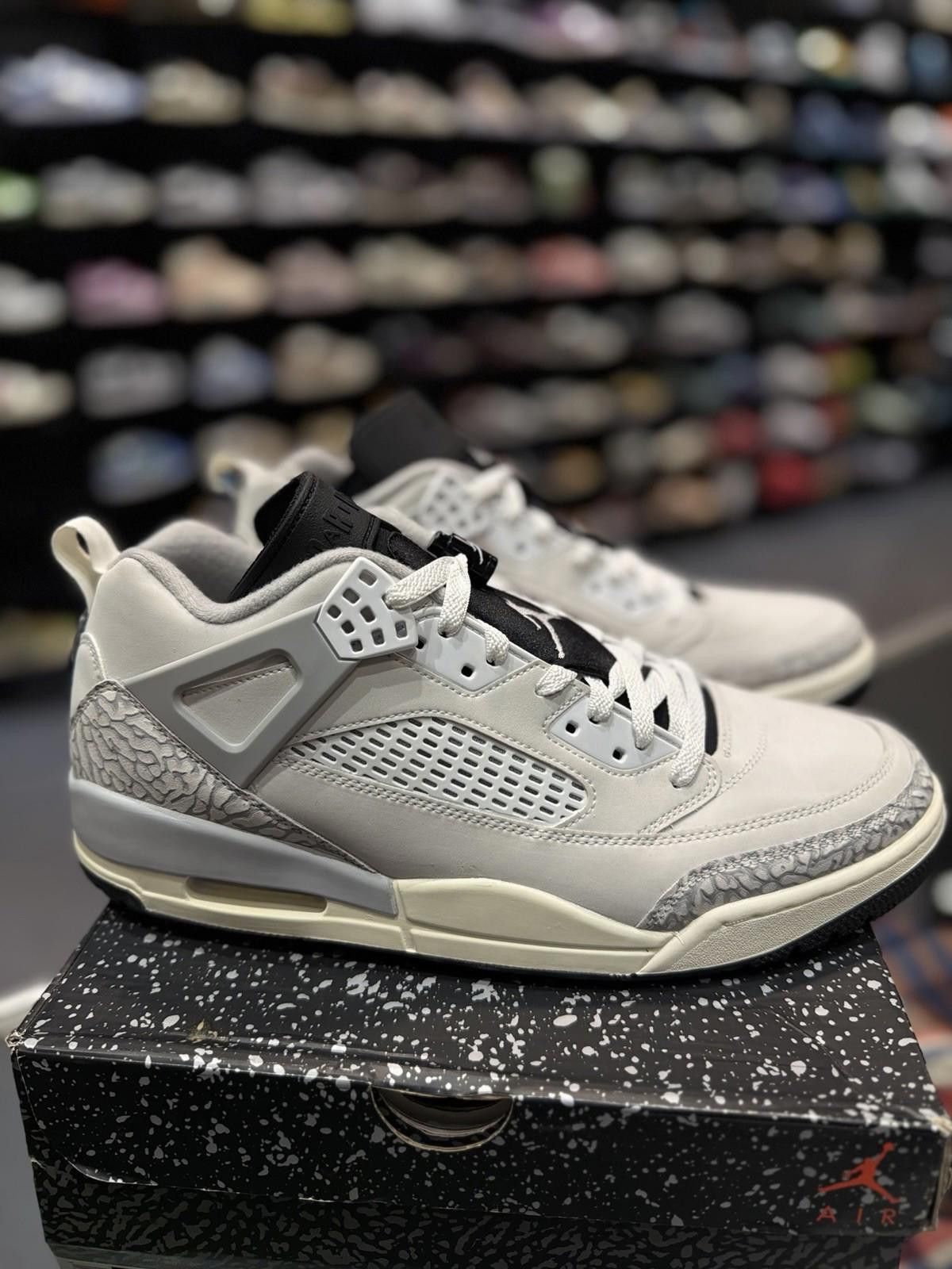 Jordan Brand Jordan Spizike Low Photon Dust - Size 13 Mens 100% Authentic Size US 13 / EU 46 - 1 Thumbnail