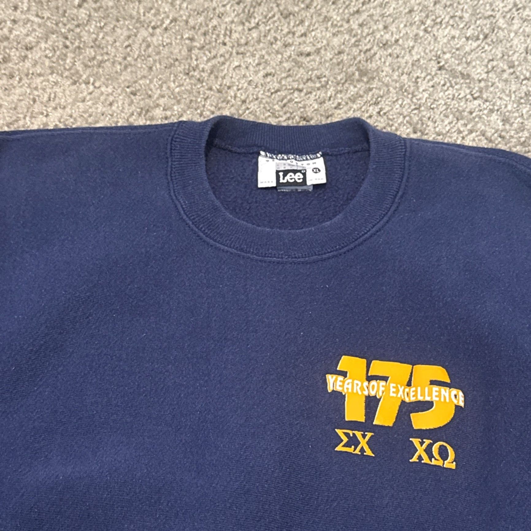 Lee VINTAGE 1994 Sigma Chi Chi Omega Sorority Greek Lee Heavy Crewneck Sweatshirt Blue XL Mens 90s Pullover Crewneck Size US XL / EU 56 / 4 - 4 Thumbnail
