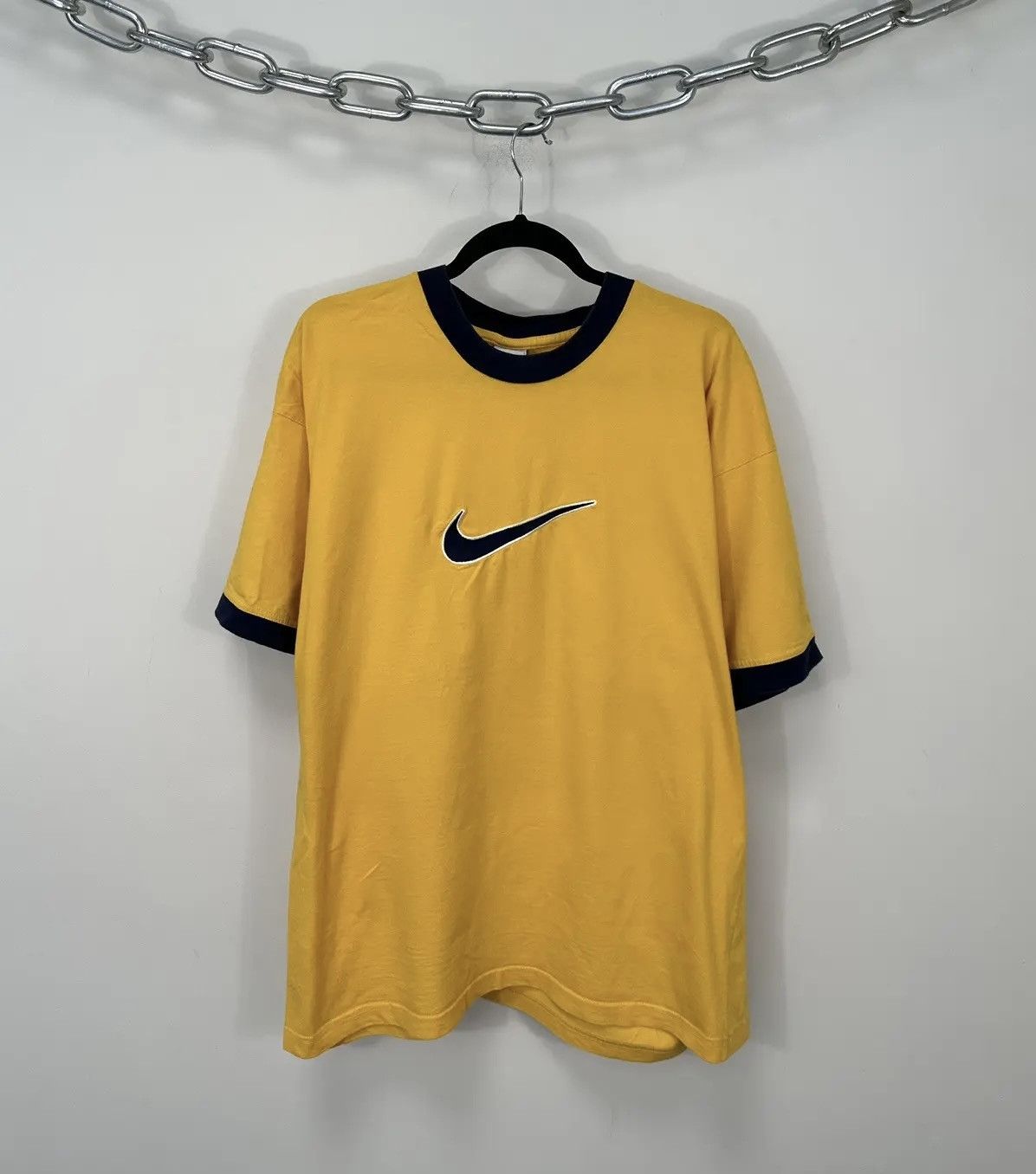 Nike × Vintage Vintage Nike 90s Embroidered Swoosh Logo Retro Hype Tee Size US XL / EU 56 / 4 - 1 Thumbnail