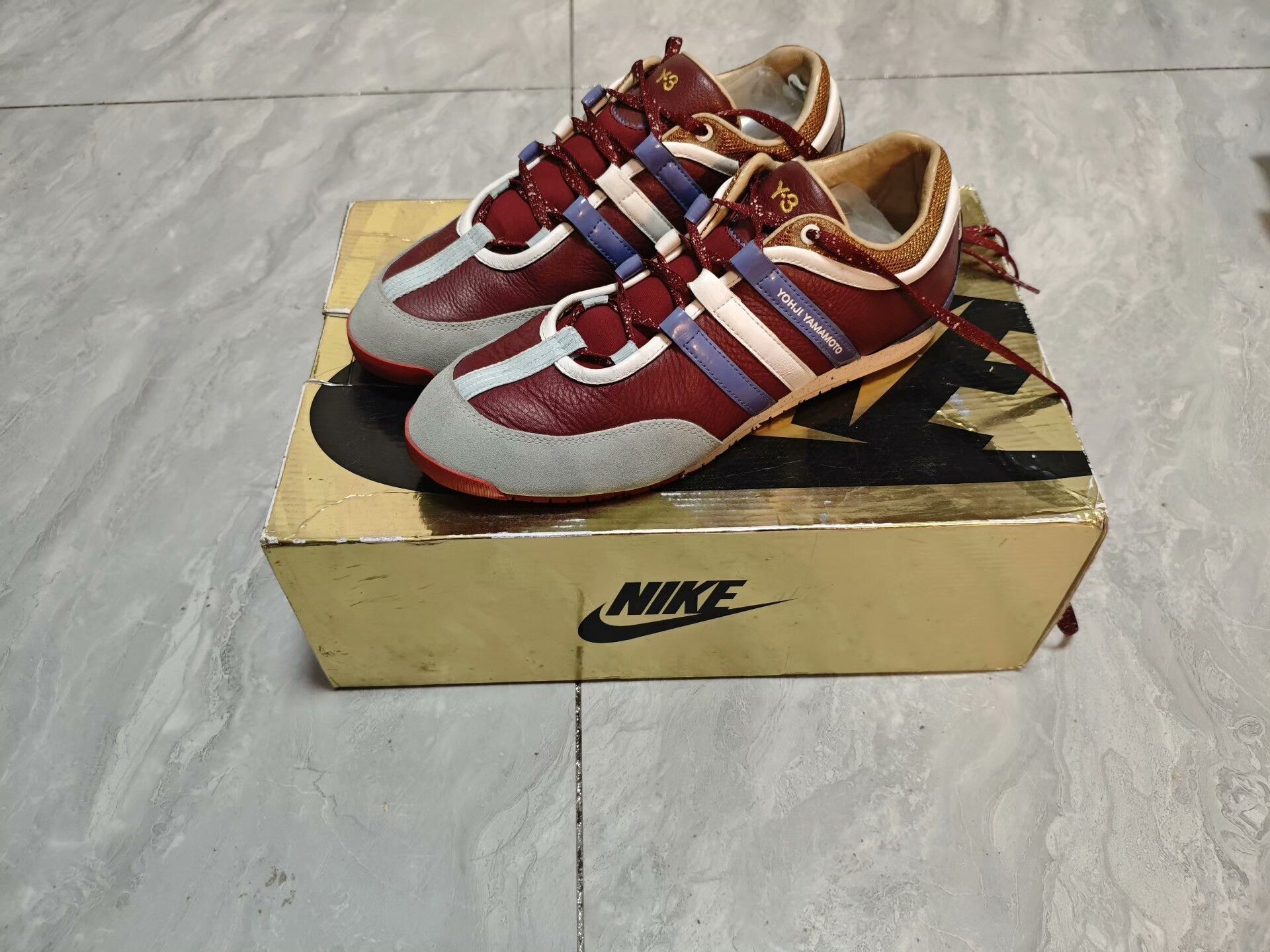 Yohji Yamamoto Yohji Yamamoto Premium Red Lowtop Sneakers 10 Men Size US 10 / EU 43 - 1 Thumbnail