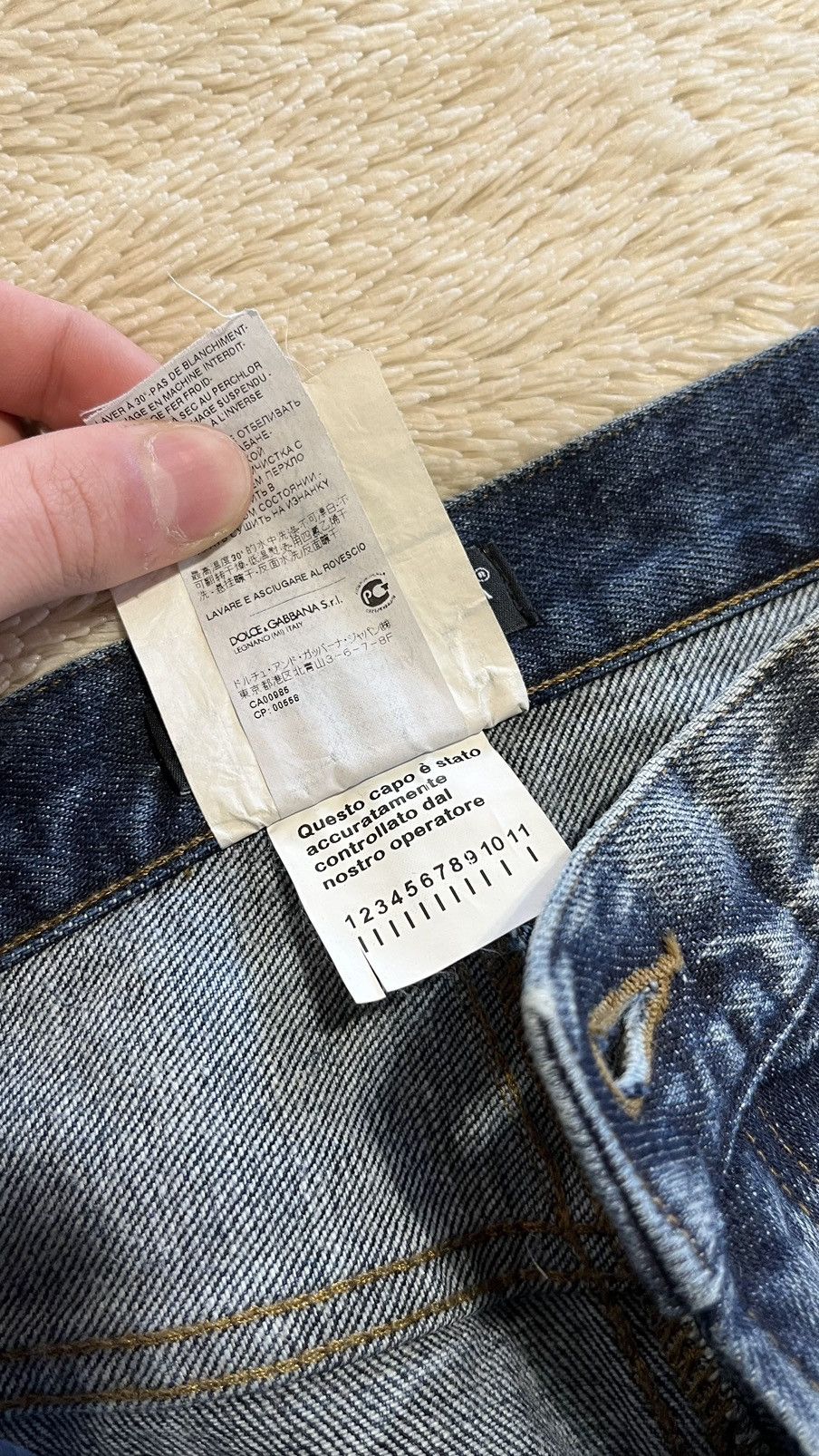 Dolce & Gabbana × Vintage Dolce & Gabbana Distressed Denim Size US 32 / EU 48 - 6 Thumbnail