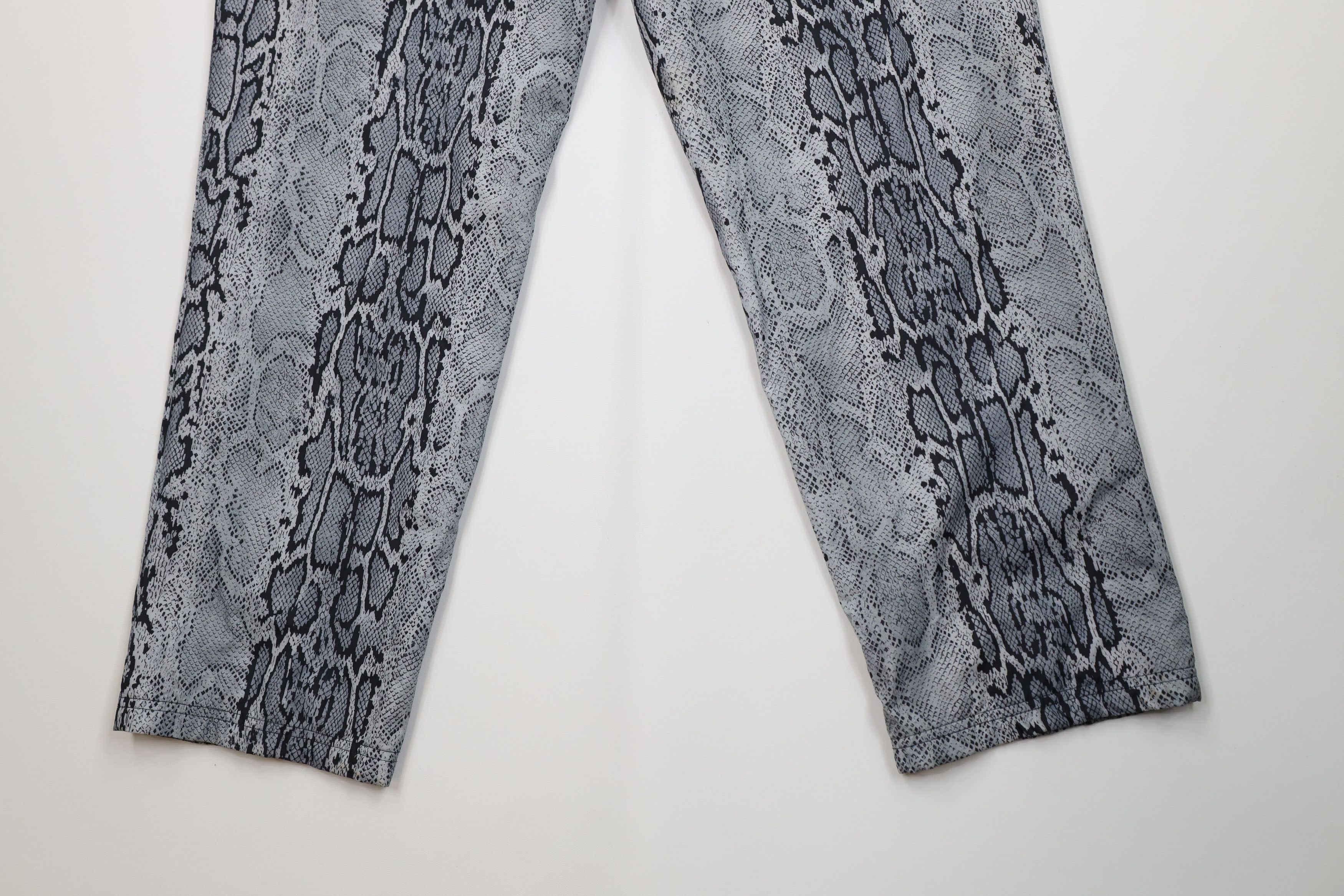 Vintage Vintage 90s Streetwear Snakeskin Windbreaker Pants Polyester Size 26" / US 2 / IT 38 - 15 Thumbnail