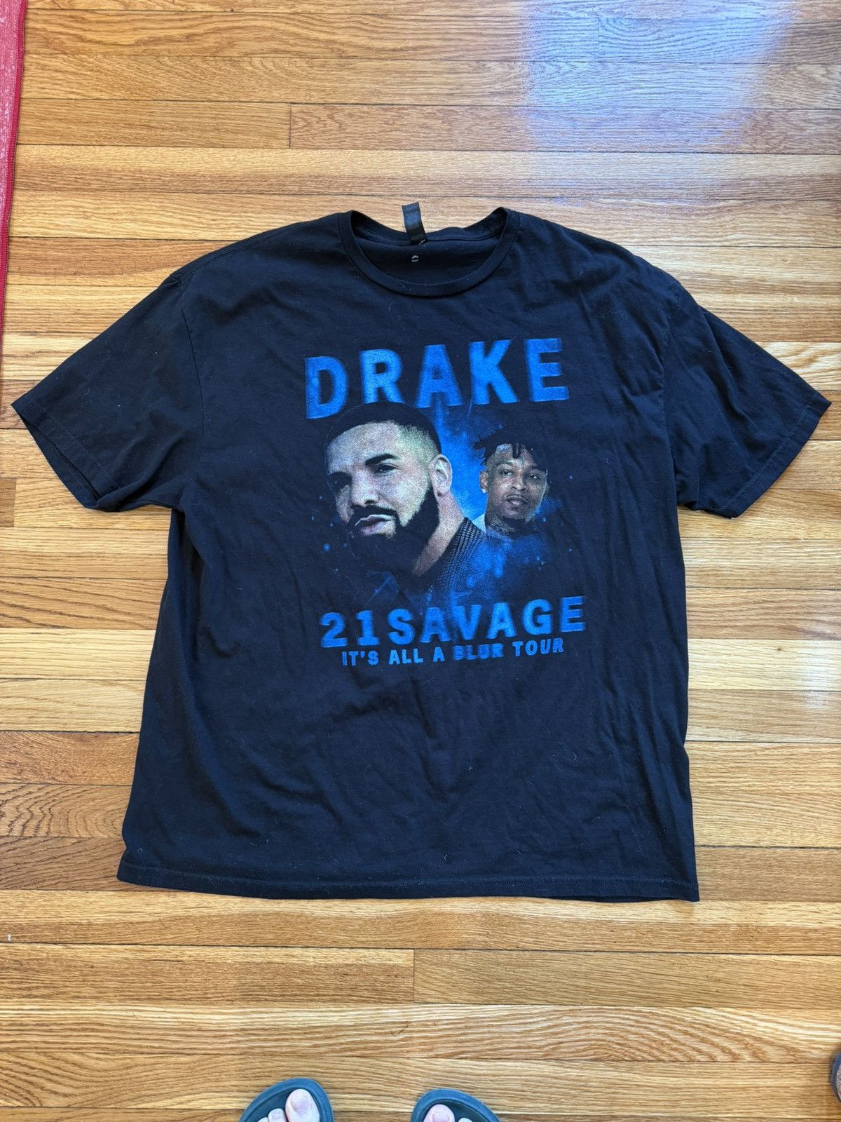Gildan Drake “It’s All A Blur” tour w/ 21 Savage shirt Size US XXL / EU 58 / 5 - 2 Thumbnail