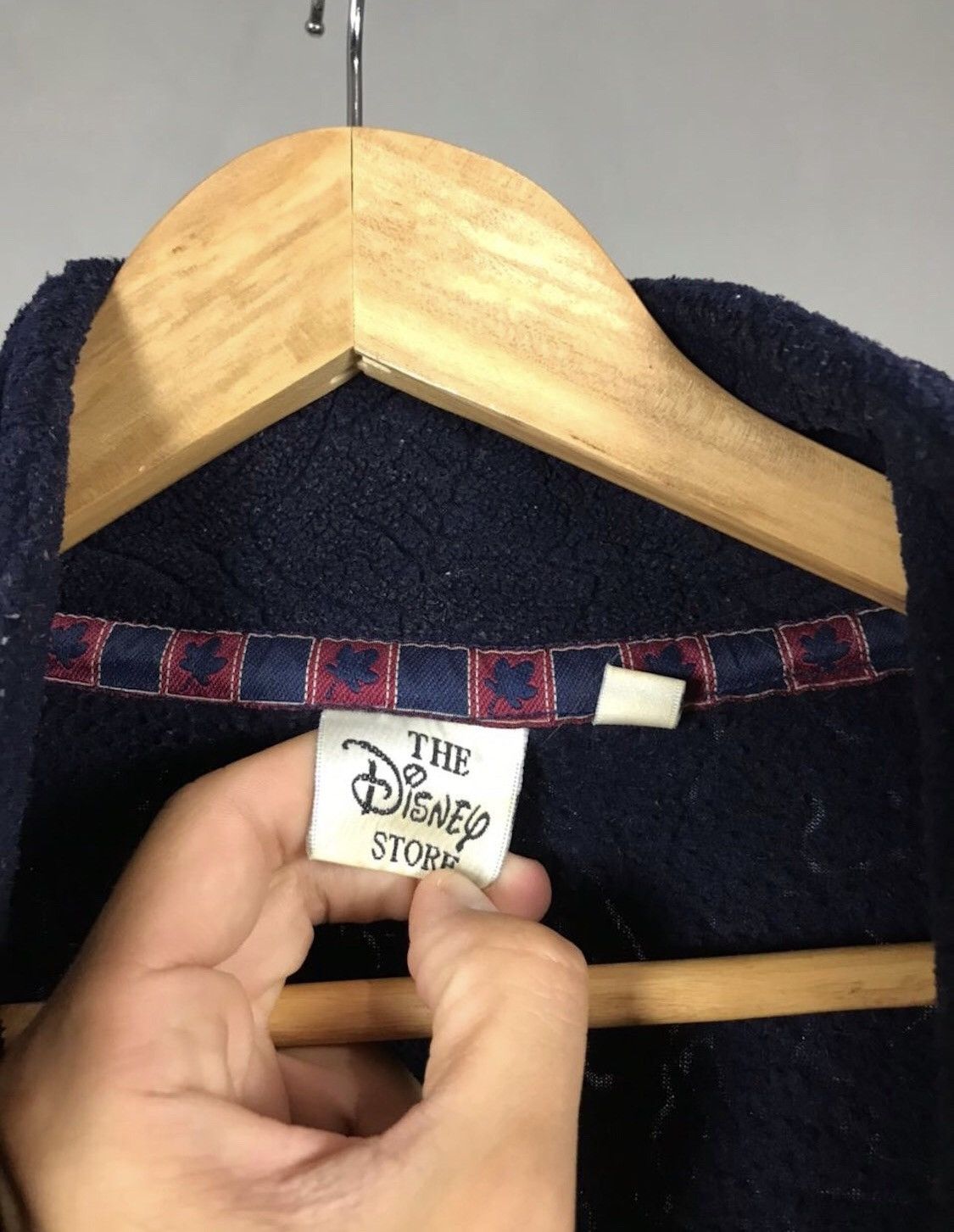 Other Vintage The Disney Navy Blue Size US L / EU 52-54 / 3 - 5 Thumbnail