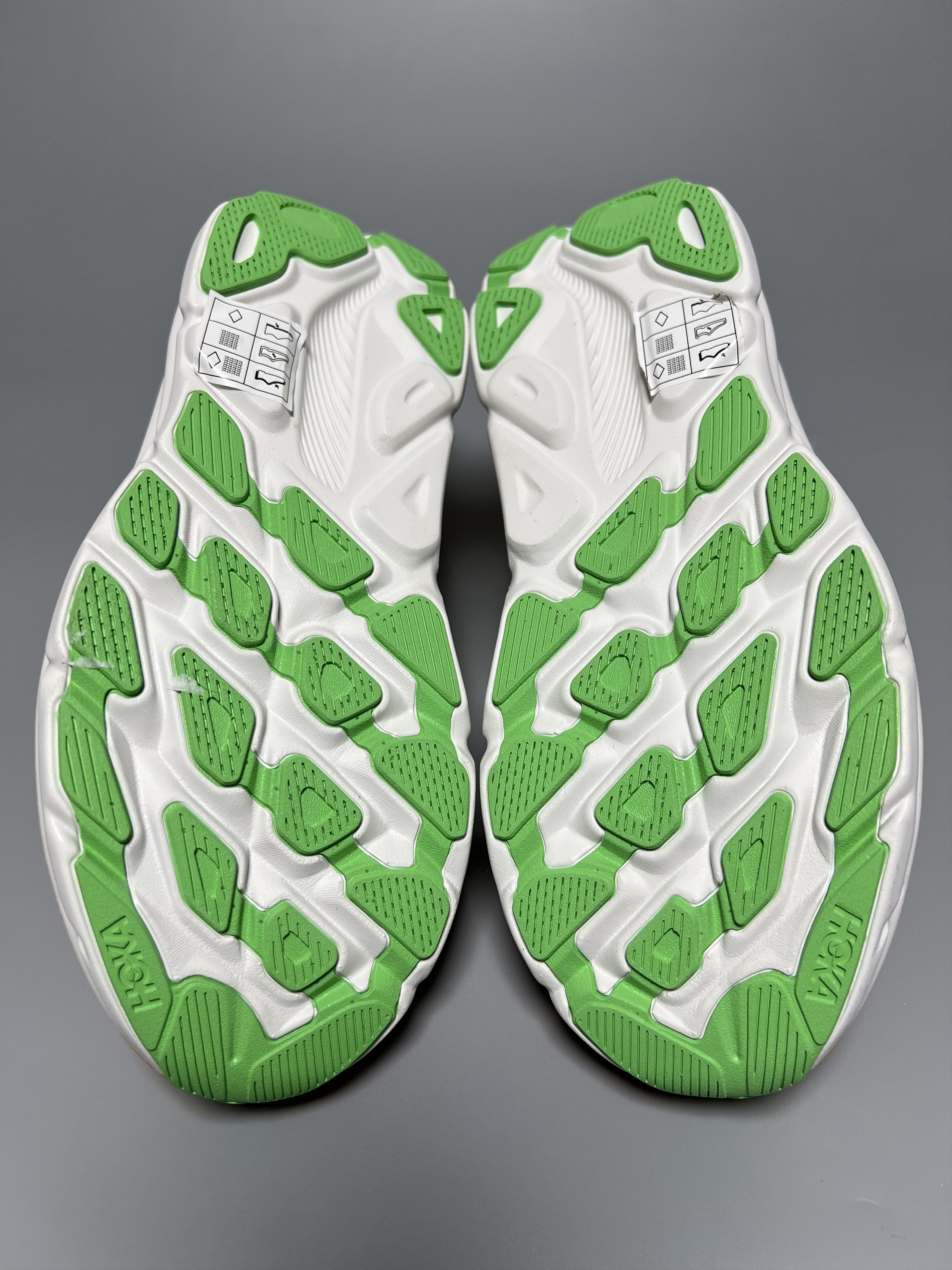 Hoka 9D Hoka One One Clifton 9 Running Shoes Walking Gym Size US 9 / EU 42 - 15 Thumbnail