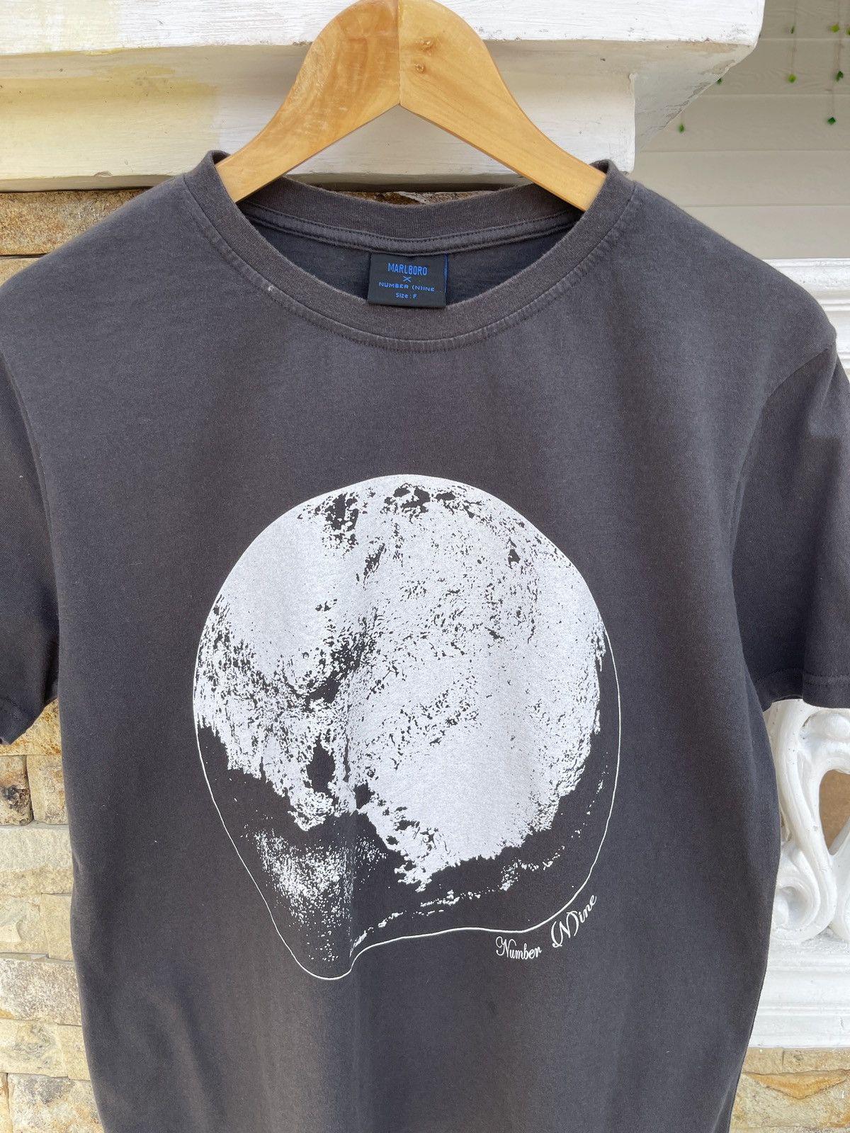 Marlboro LastDrop🔥Rare🔥Number (N)ine X Marlboro Super Moon Grey Tee Size US M / EU 48-50 / 2 - 3 Thumbnail