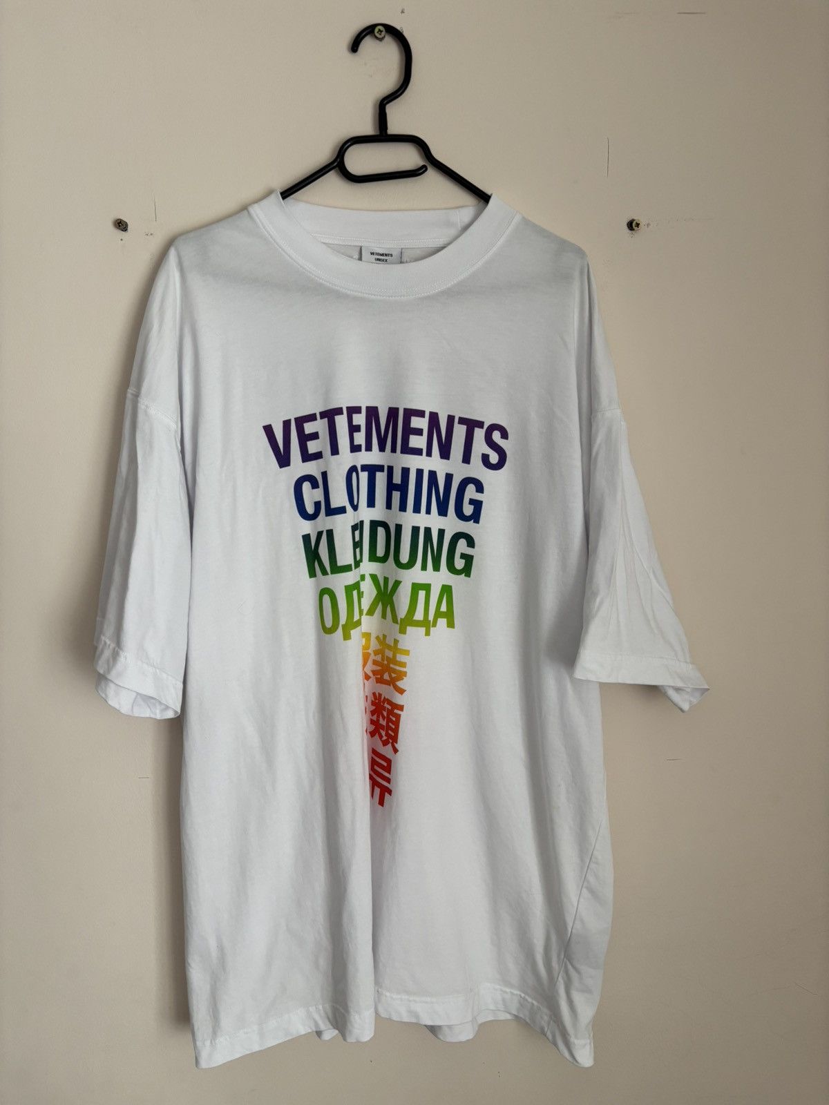 Vetements Vetements Translation Tee Size US M / EU 48-50 / 2 - 2 Thumbnail