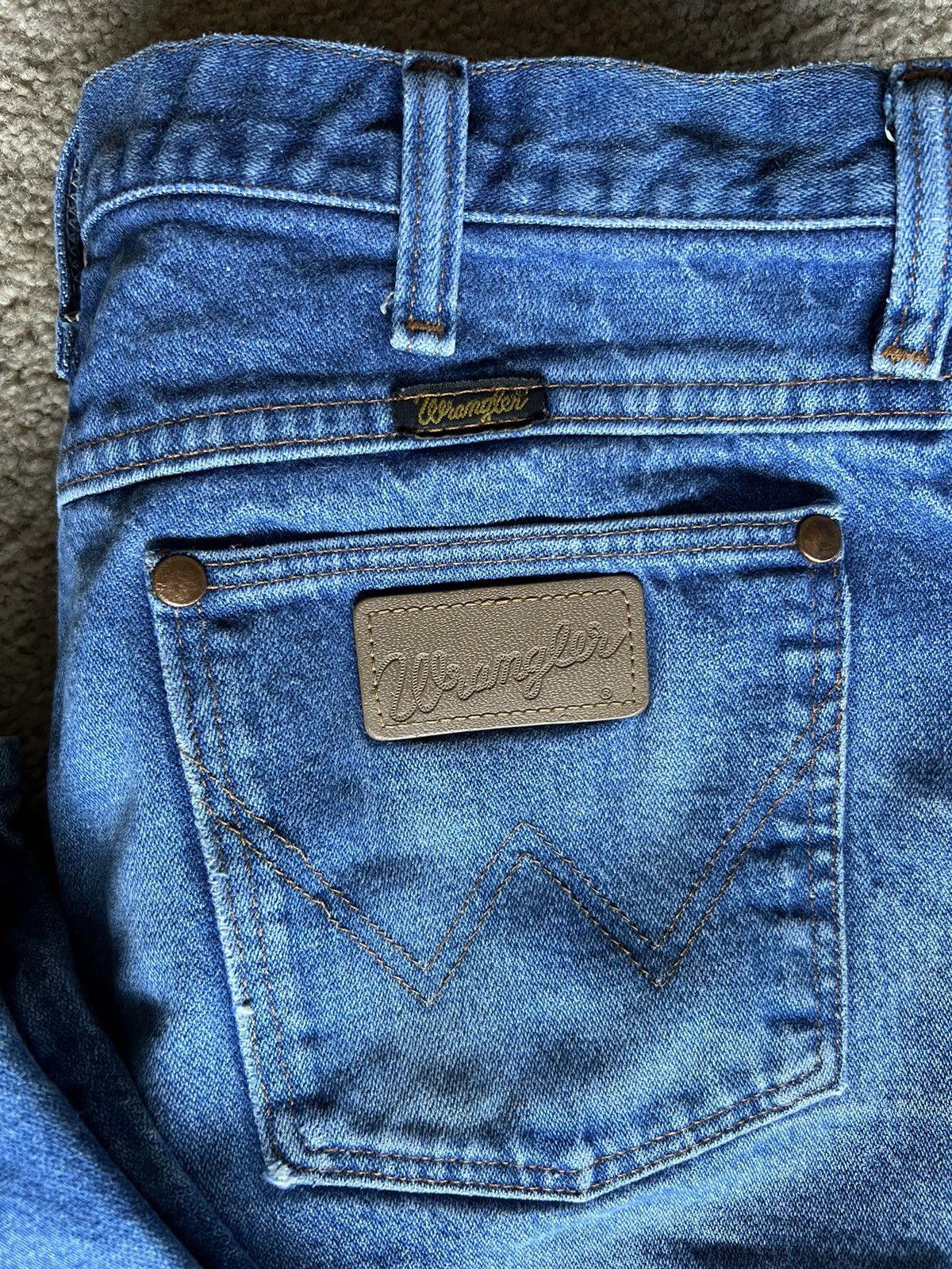 Vintage Wrangler faded denim “Cowboy Cut”
