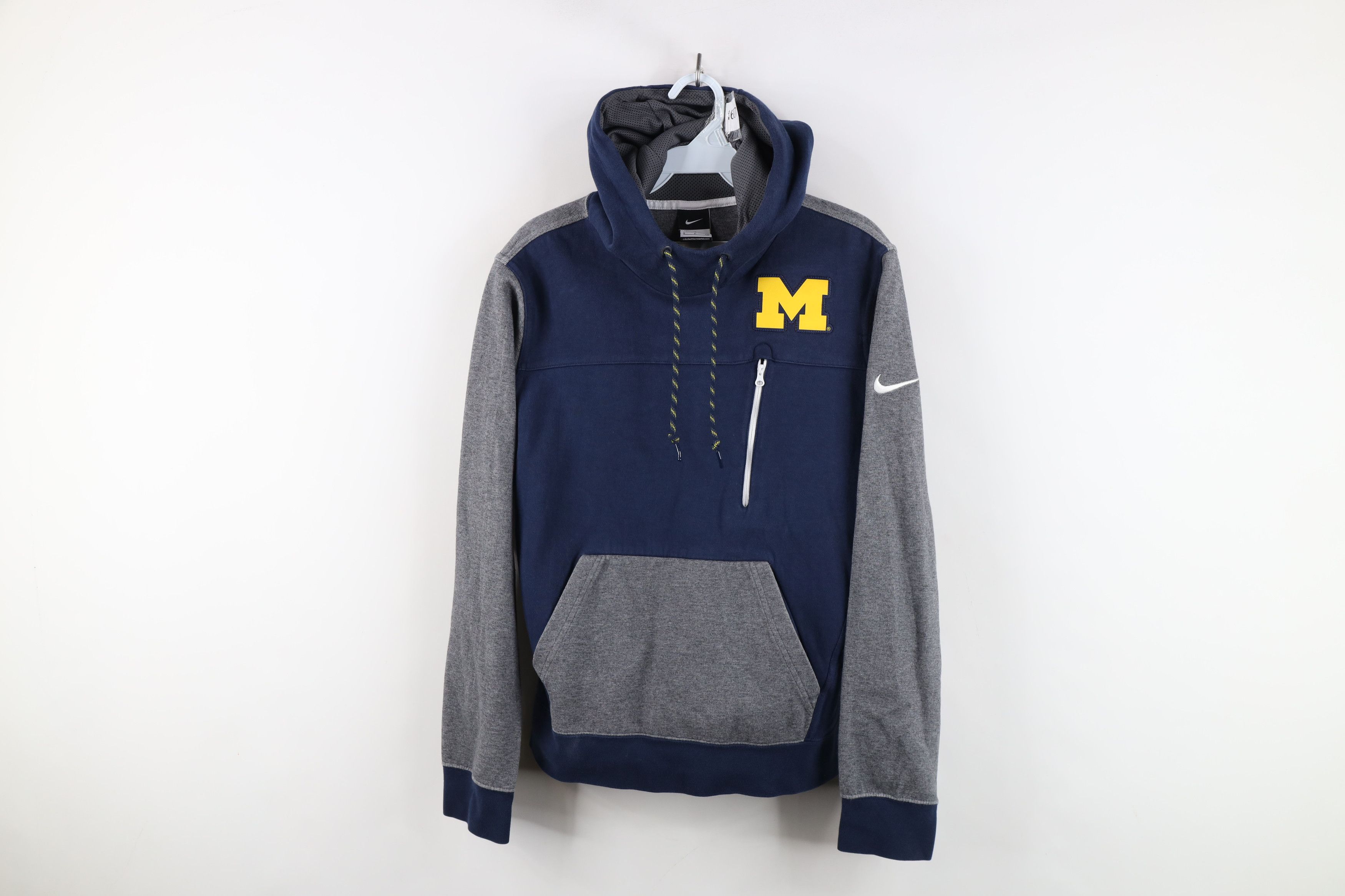 Nike Nike Block M University of Michigan Hoodie Sweatshirt Blue Size M / US 6-8 / IT 42-44 - 1 Thumbnail