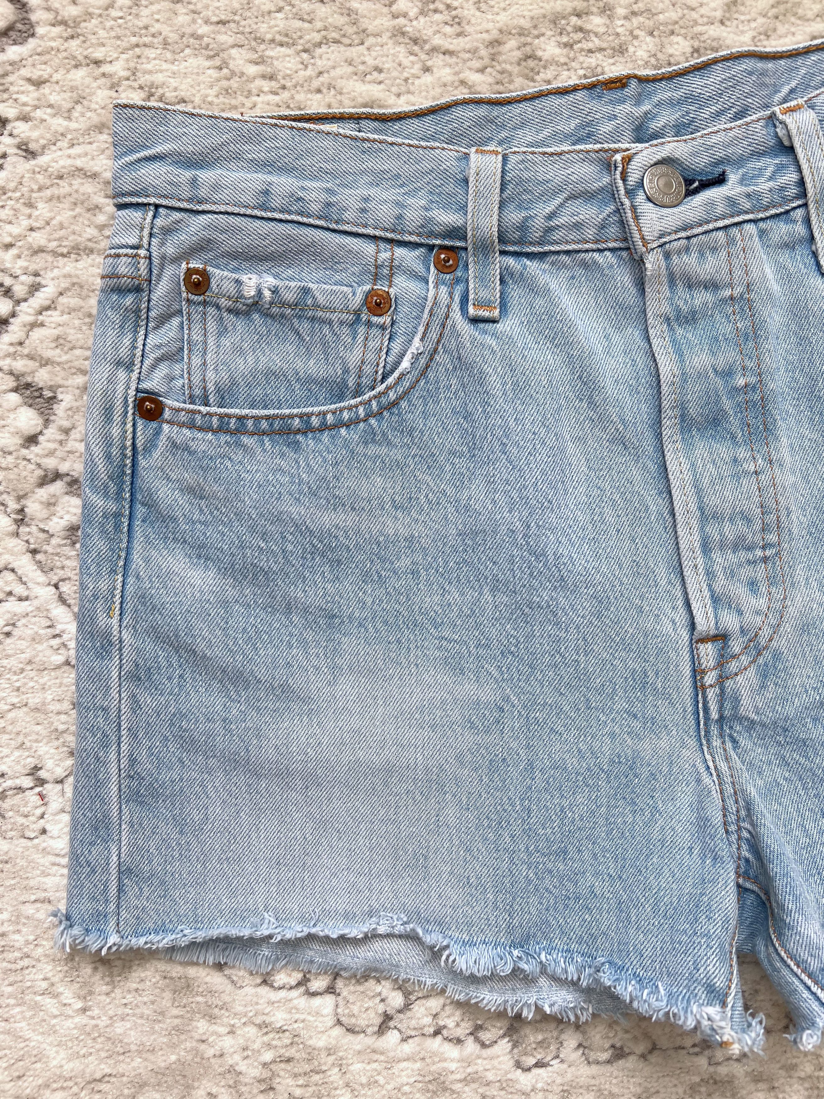 Levi's Levi’s 501 High Rise Cut-Off Women Denim Shorts 30"-31" Size 30" / US 8 / IT 44 - 6 Thumbnail