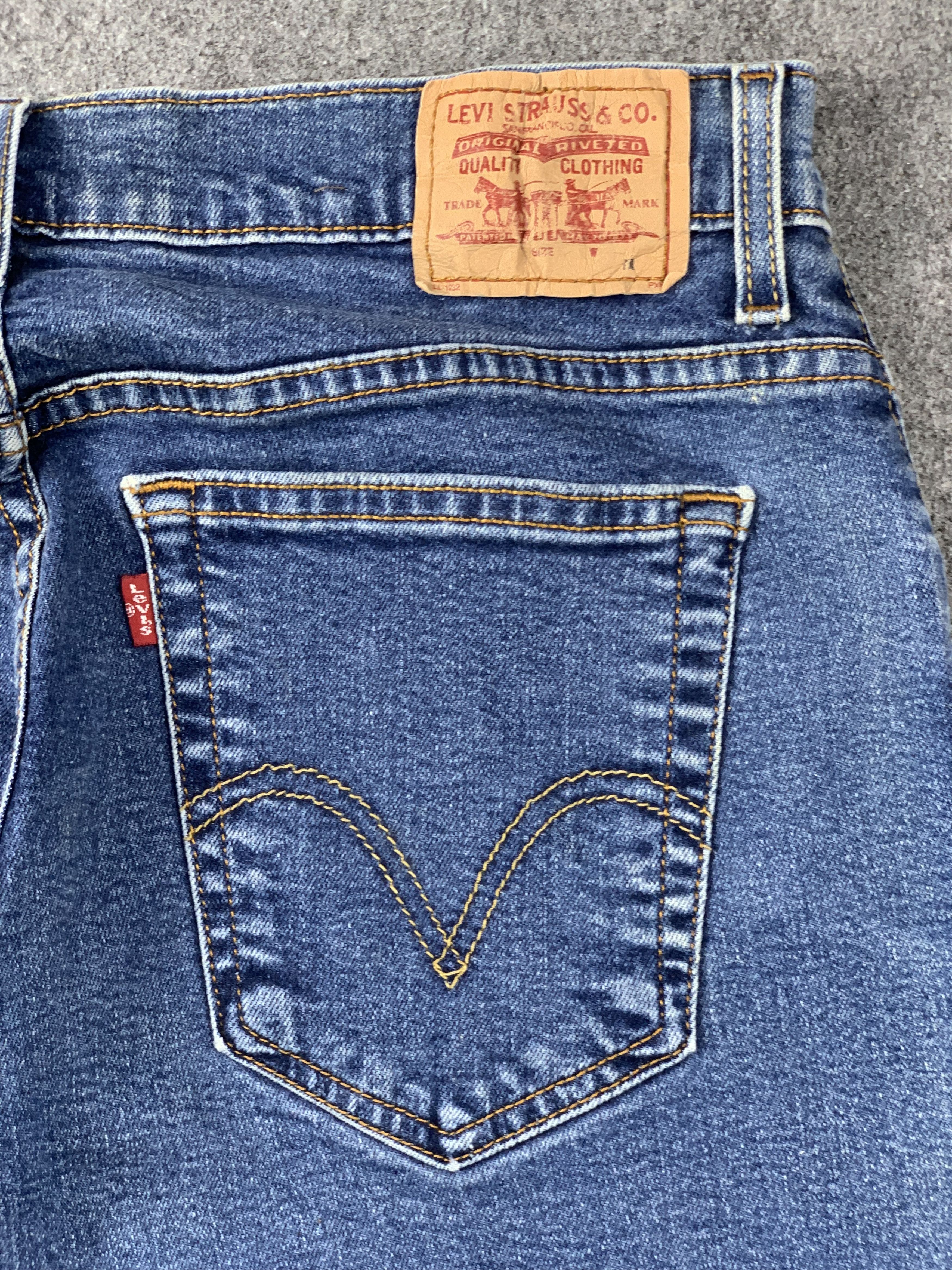Levi's × Vintage Vintage Levis 550 Flared Bootcut Jeans DP2090 Size US 32 / EU 48 - 14 Thumbnail
