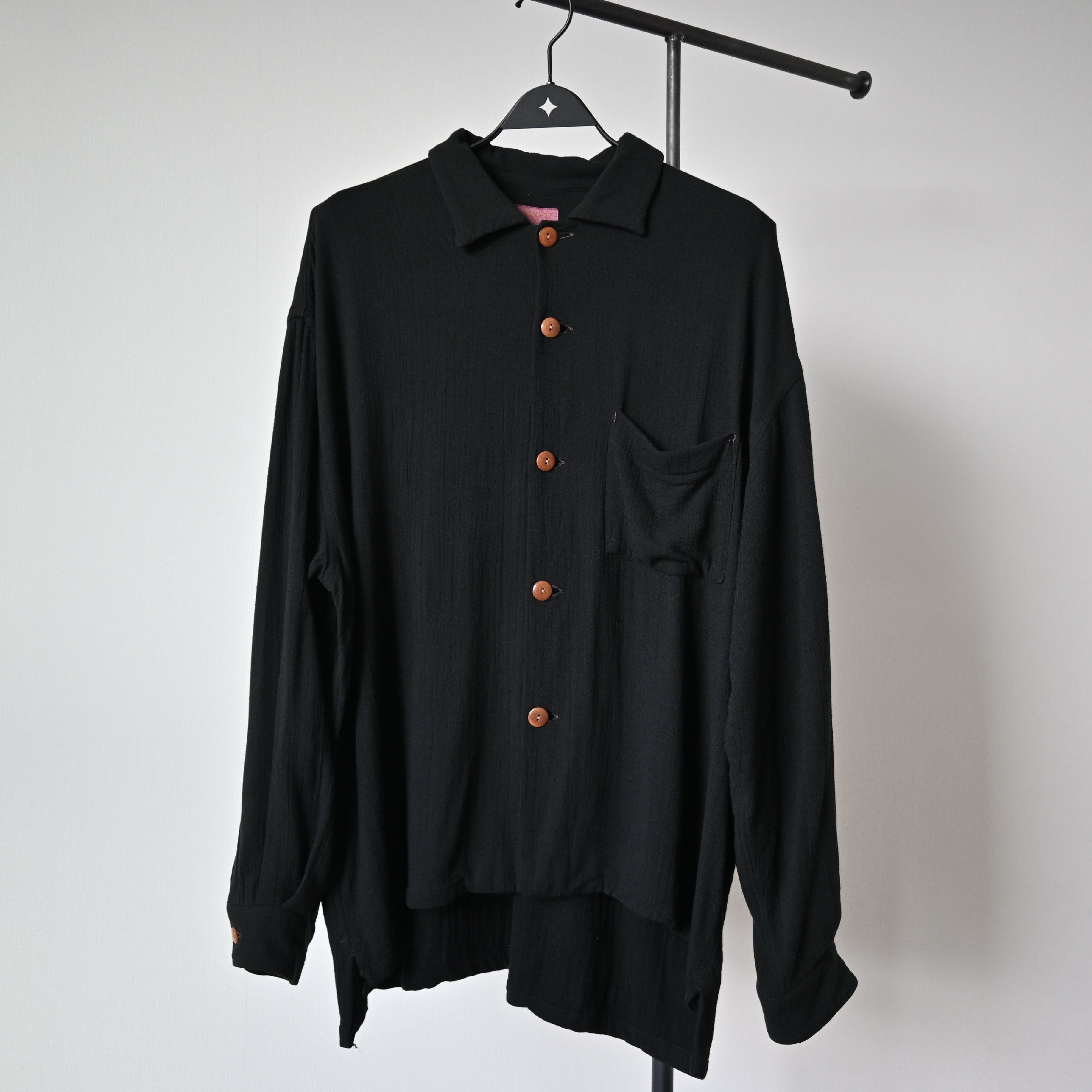Dezert VTG 1980-90s Dezert black rayon x wool drapey shirt Size US L / EU 52-54 / 3 - 2 Thumbnail