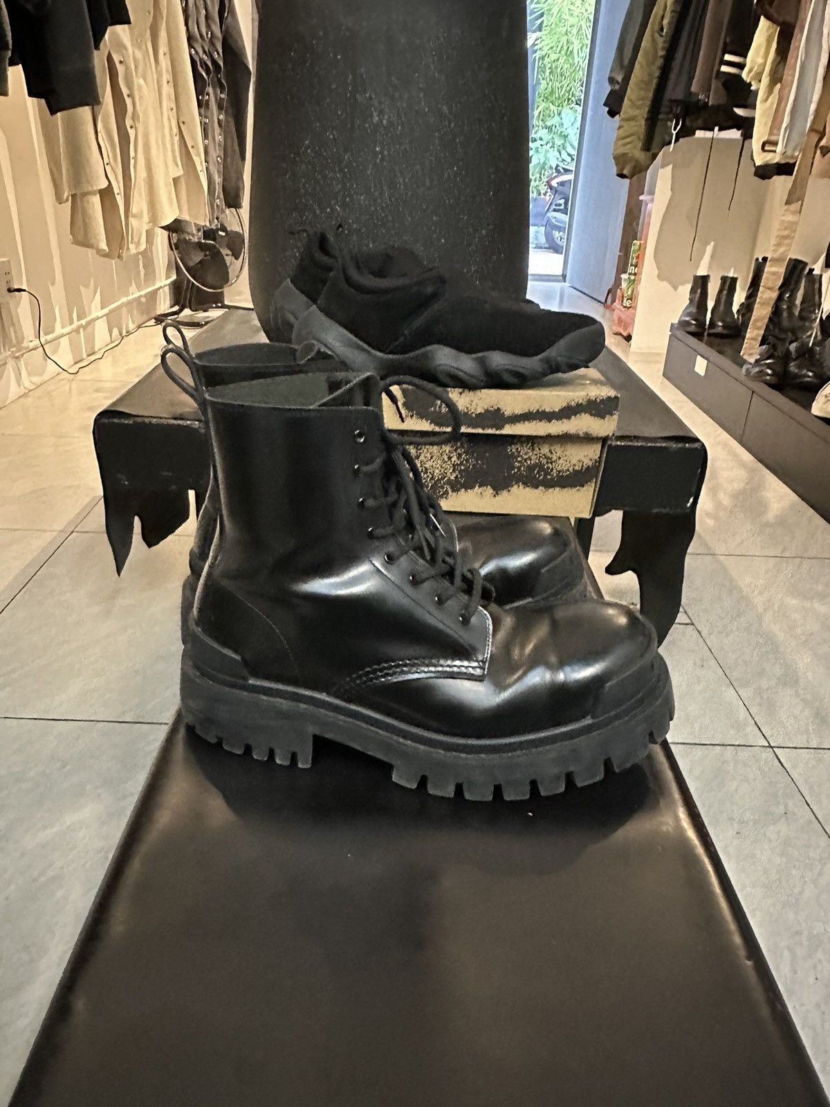 Balenciaga BALENCIAGA STRIKE LACE-UP BOOTS Size US 7.5 / EU 40-41 - 3 Thumbnail