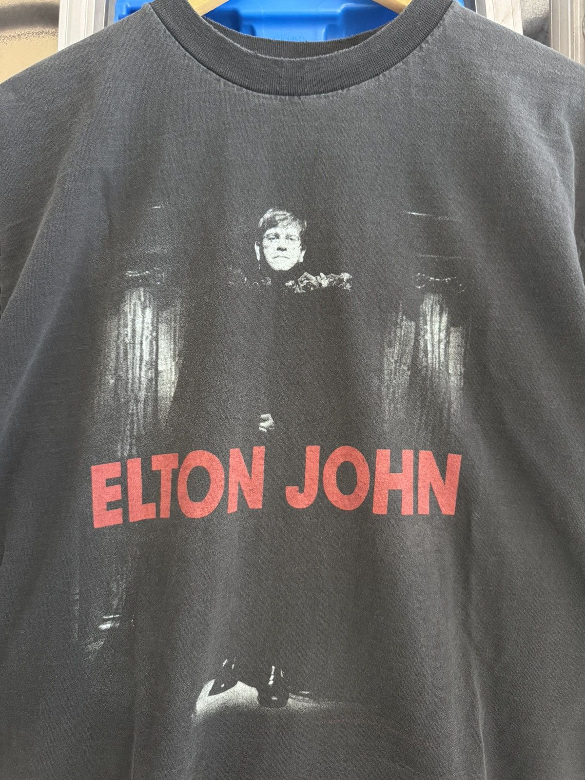 Vintage 90s faded elton john photo band tee shirt large Size US L / EU 52-54 / 3 - 2 Thumbnail