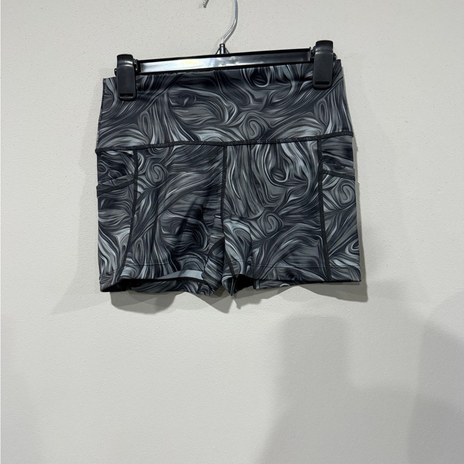 Other CVG 2.5" Inseam Swirl Marble Athletic Shorts Size Small Size 28" / US 6 / IT 42 - 6 Thumbnail
