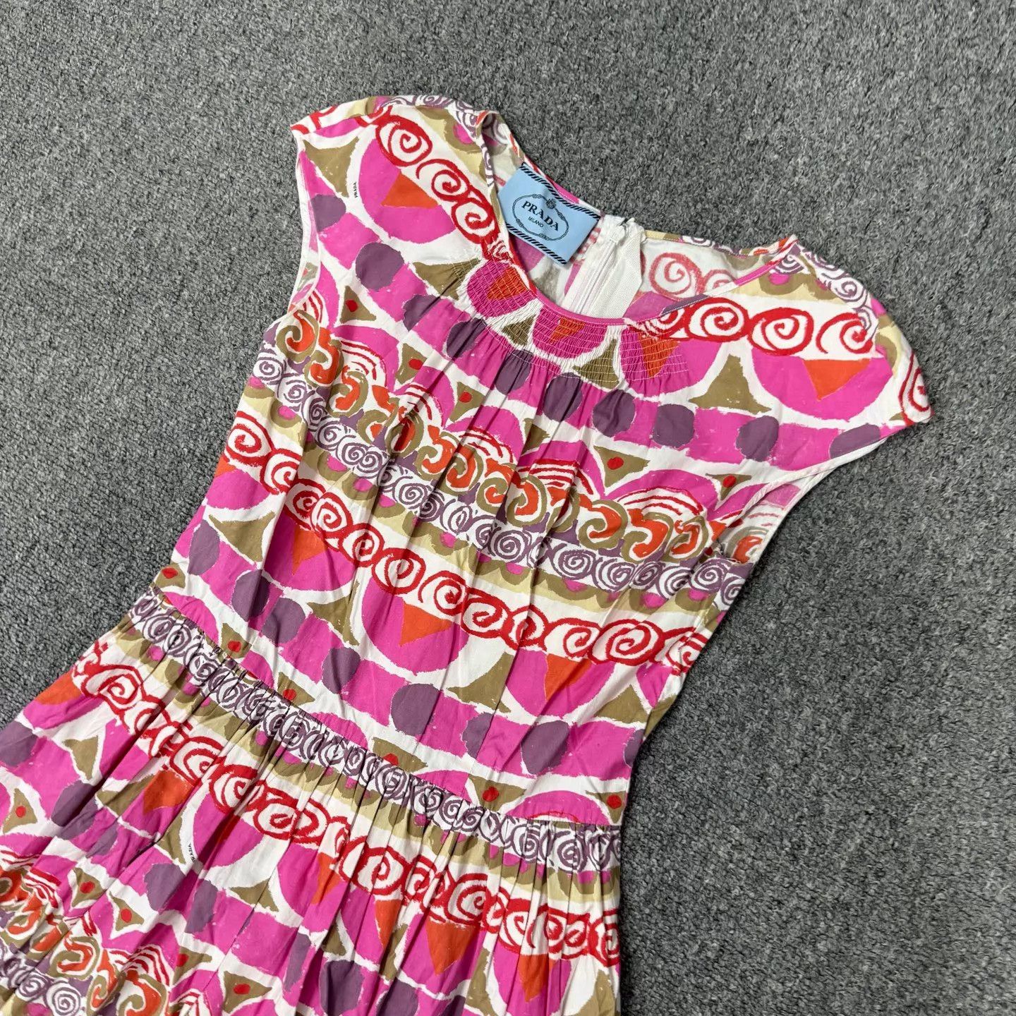Prada Prada resort dress 38S 99 new Size XS / US 0-2 / IT 36-38 - 3 Thumbnail