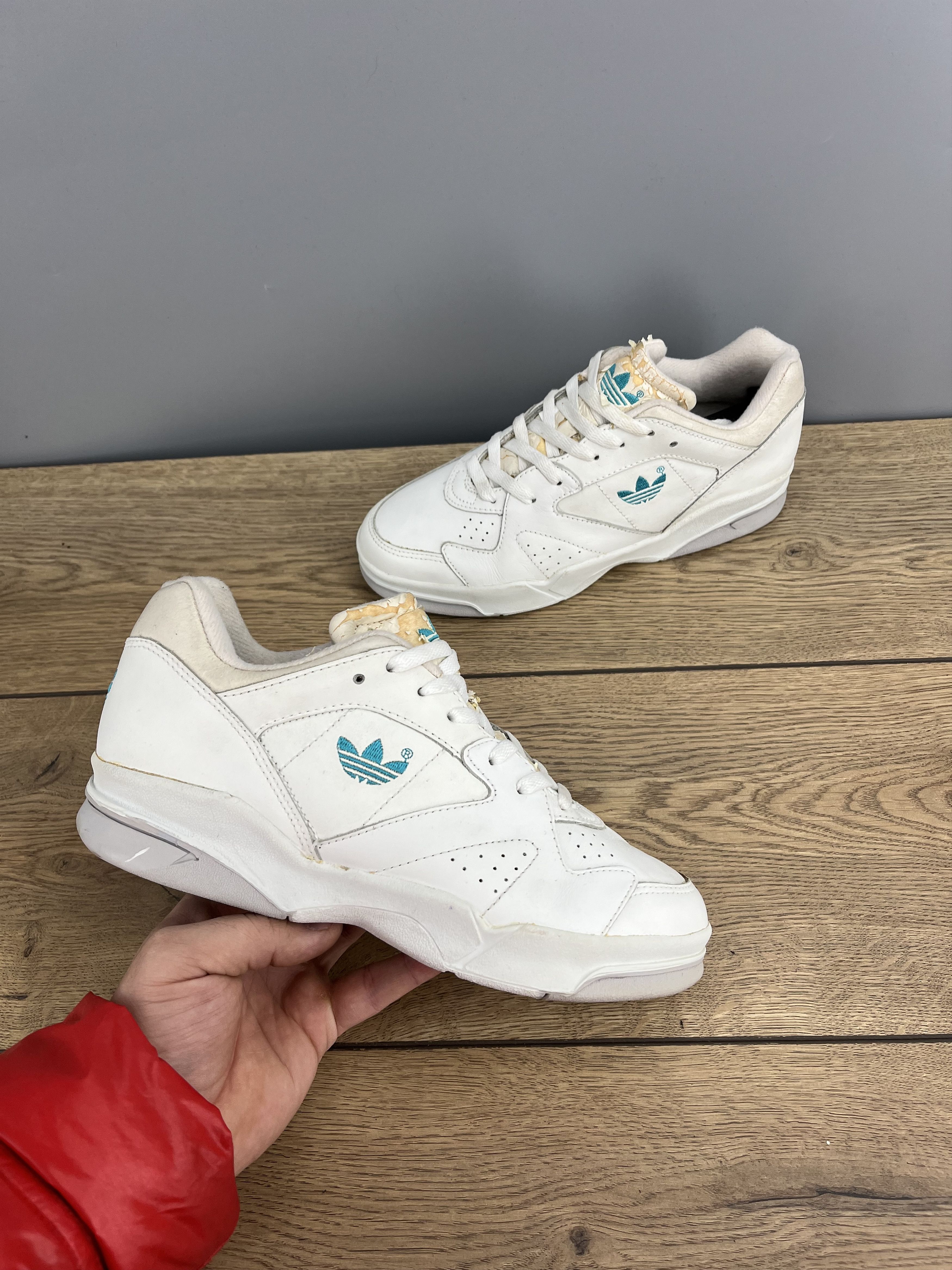 Adidas Vintage adidas Originals Women Leather Sneakers White Size US 8 / IT 38 - 1 Thumbnail