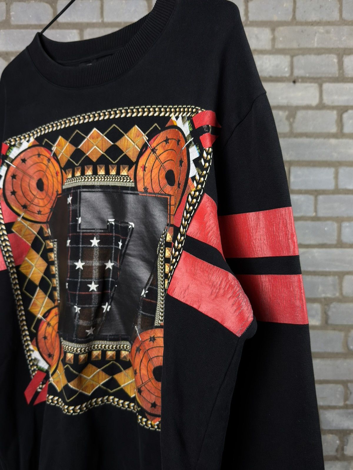 Givenchy Givenchy 2010 era limited edition sweater Size US L / EU 52-54 / 3 - 8 Thumbnail