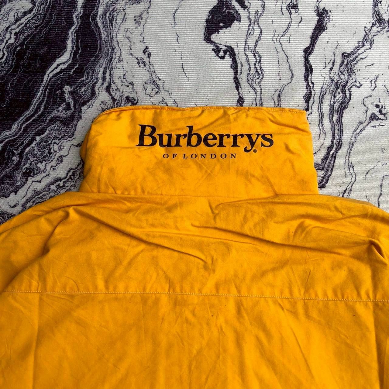 Burberry Vintage 90s Burberrys Yellow Windbreaker Jacket Size US L / EU 52-54 / 3 - 7 Thumbnail