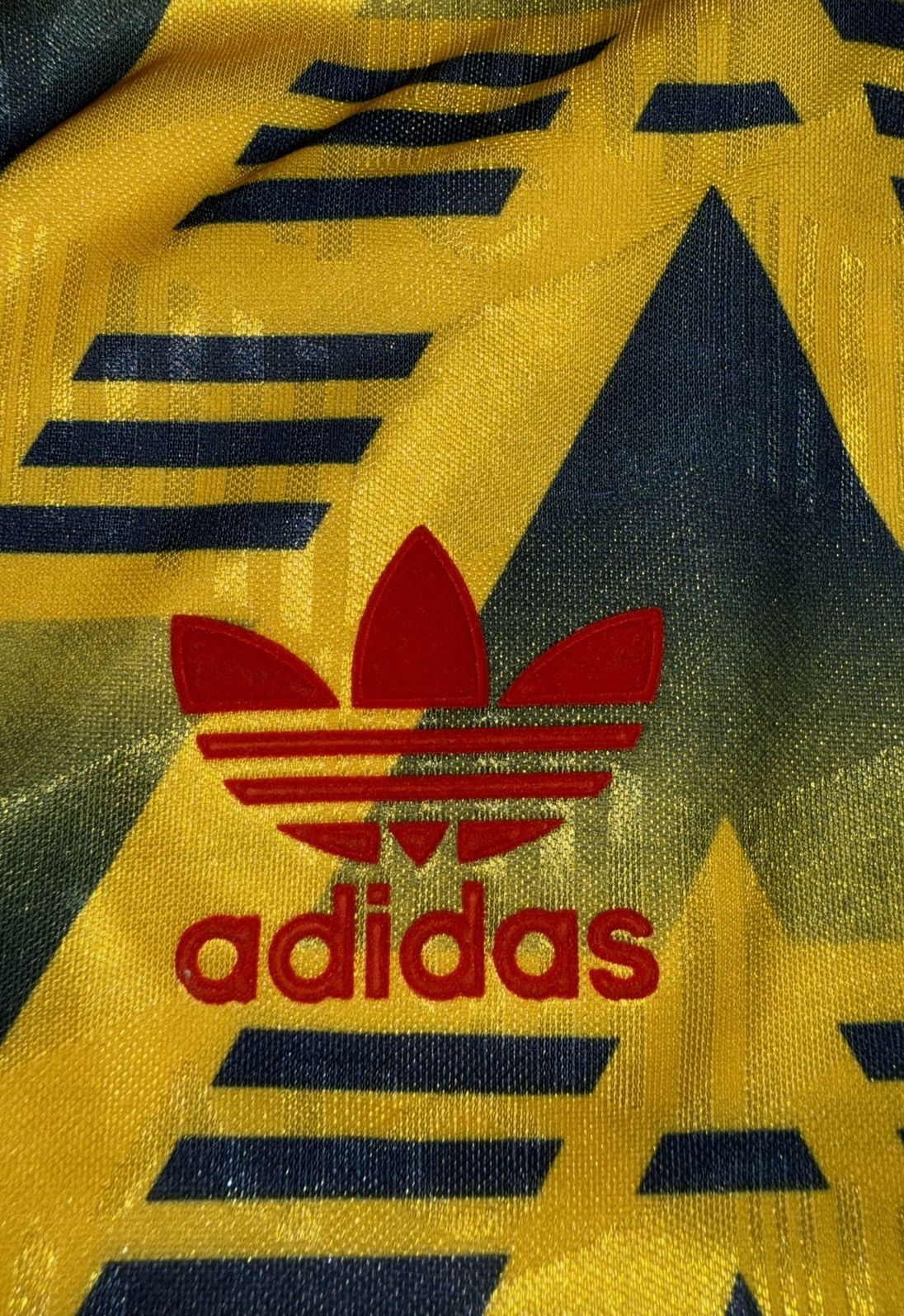 Adidas Adidas Arsenal jersey 1991/1993 Away Bruised Banana Size US M / EU 48-50 / 2 - 4 Thumbnail