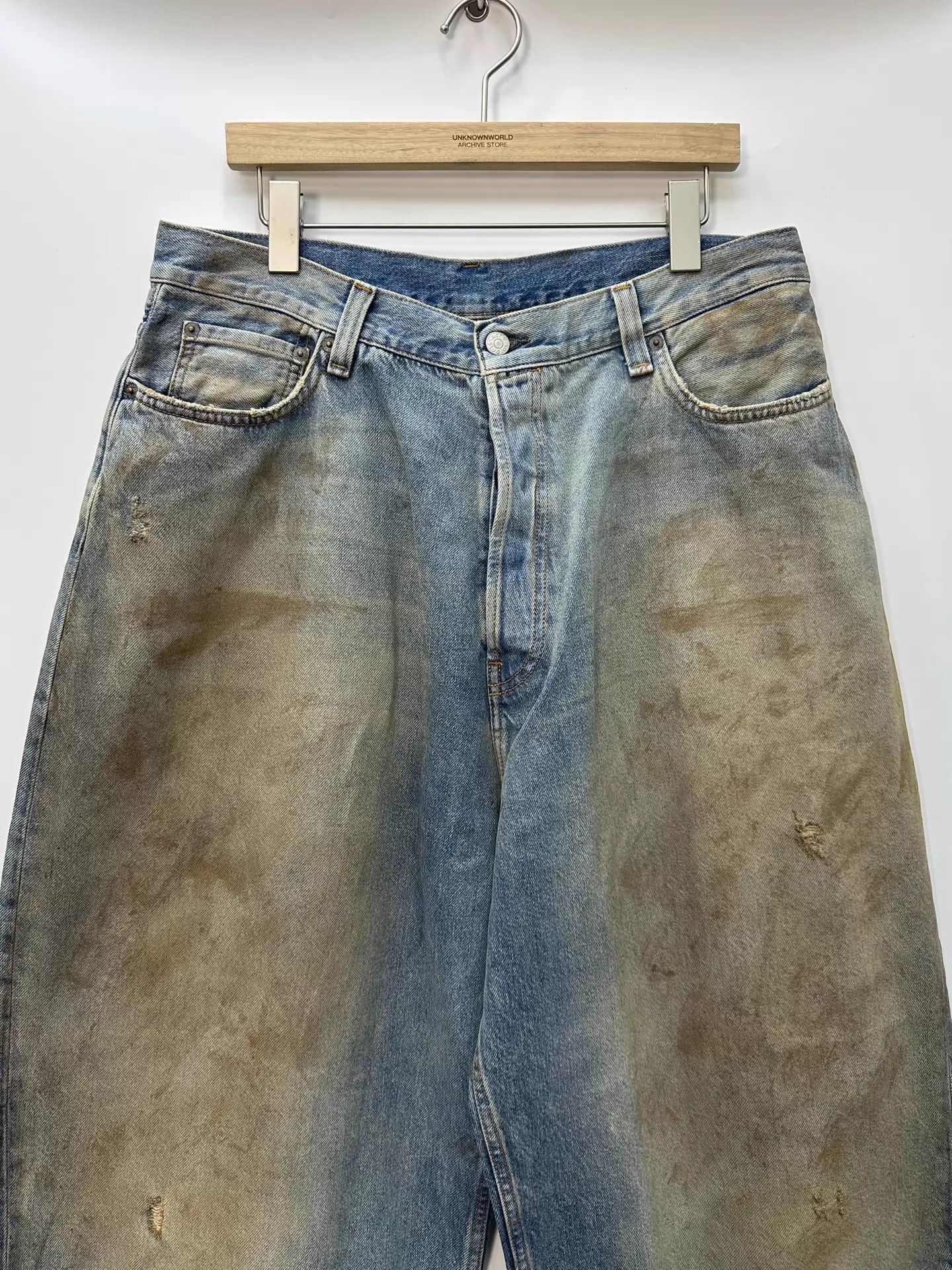 Acne Studios Acne Studios Mud-Dyed Distressed Baggy Jeans 30/32 Size US 30 / EU 46 - 2 Thumbnail