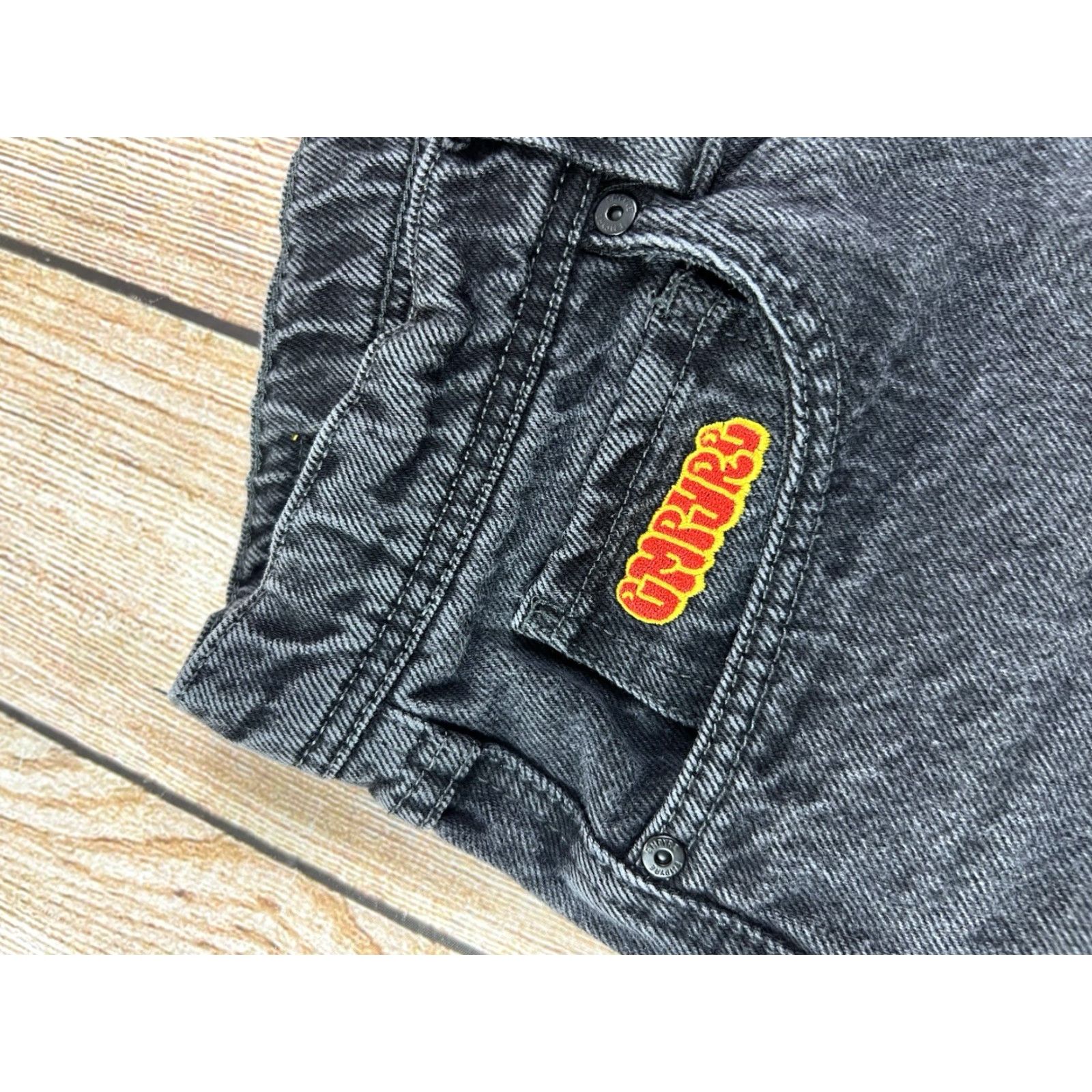 Empyre VINTAGE Empyre Women’s Skate Relax Black Denim Jeans Size 27 Straight 28.5in Inseam Urban Comfort Size 27" / US 4 / IT 40 - 4 Thumbnail