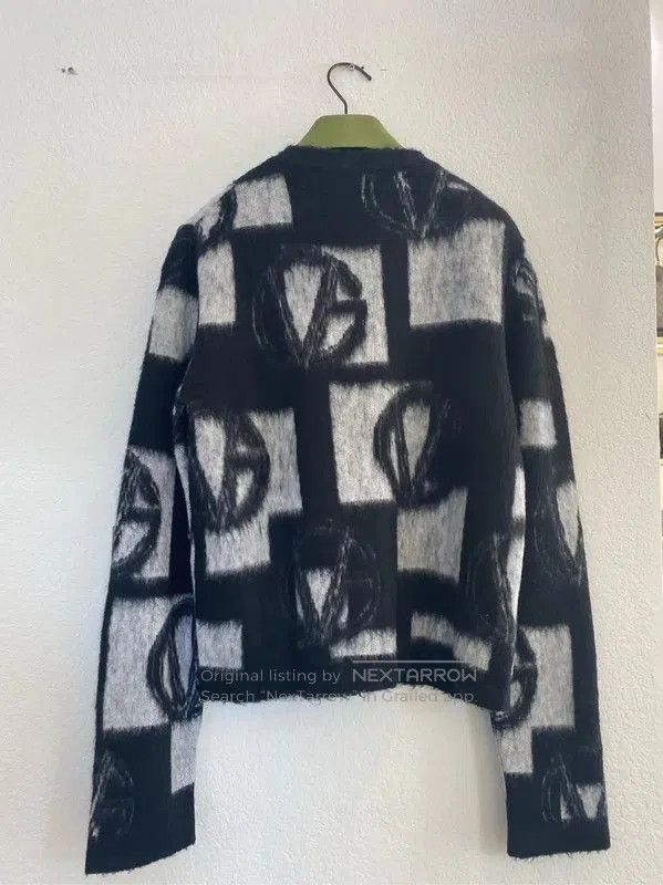 Versace Versace Black Wool Sweater for Women . Size M / US 6-8 / IT 42-44 - 3 Thumbnail