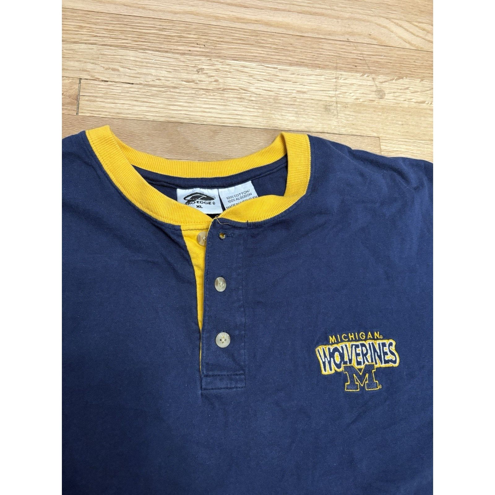 Pro Edge Vintage Michigan Wolverines Shirt Mens XL NCAA Football 90s Size US XL / EU 56 / 4 - 5 Thumbnail