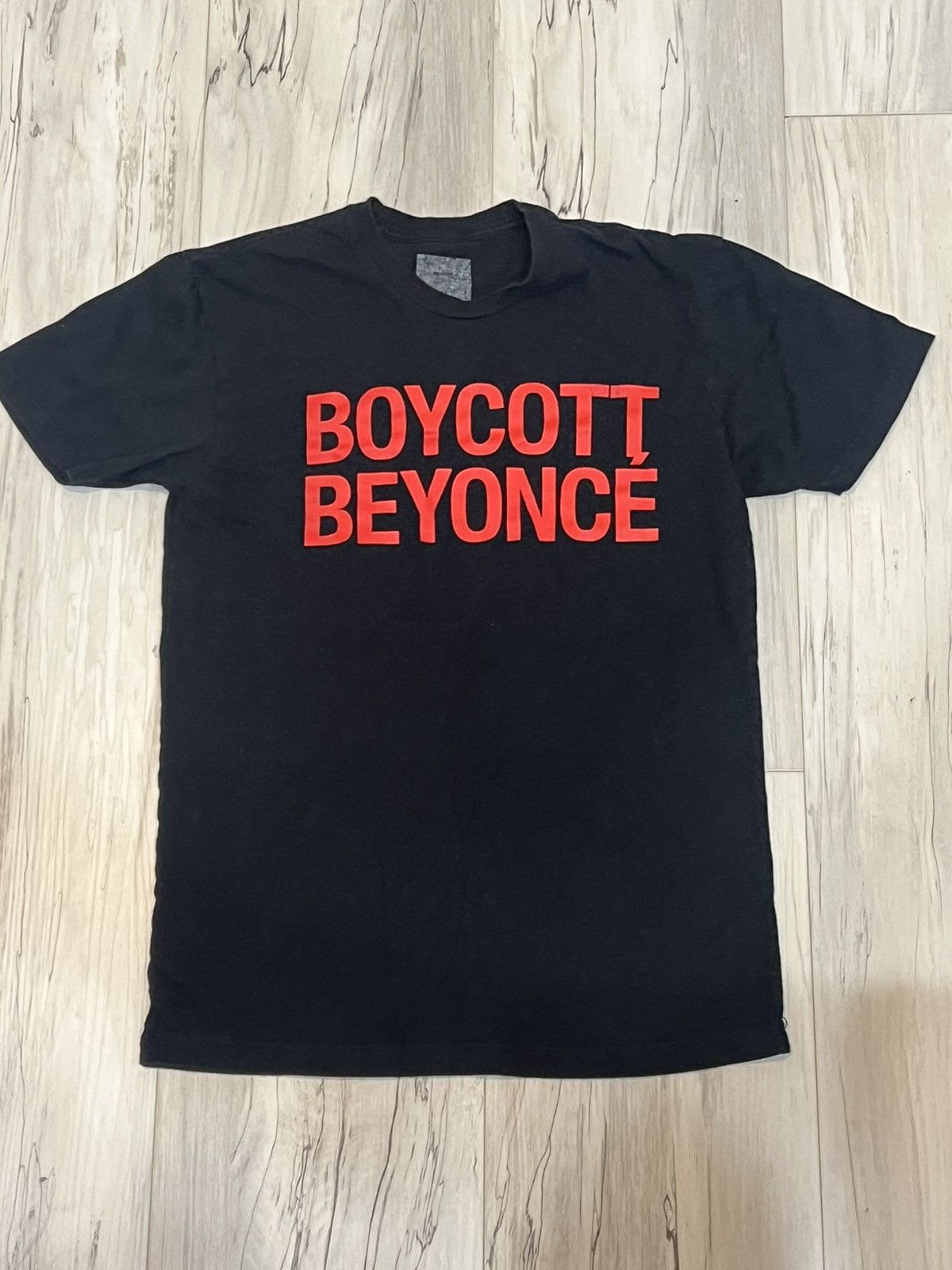 Vintage 2016 Boycott Beyonce Tour Tee Size US S / EU 44-46 / 1 - 1 Thumbnail