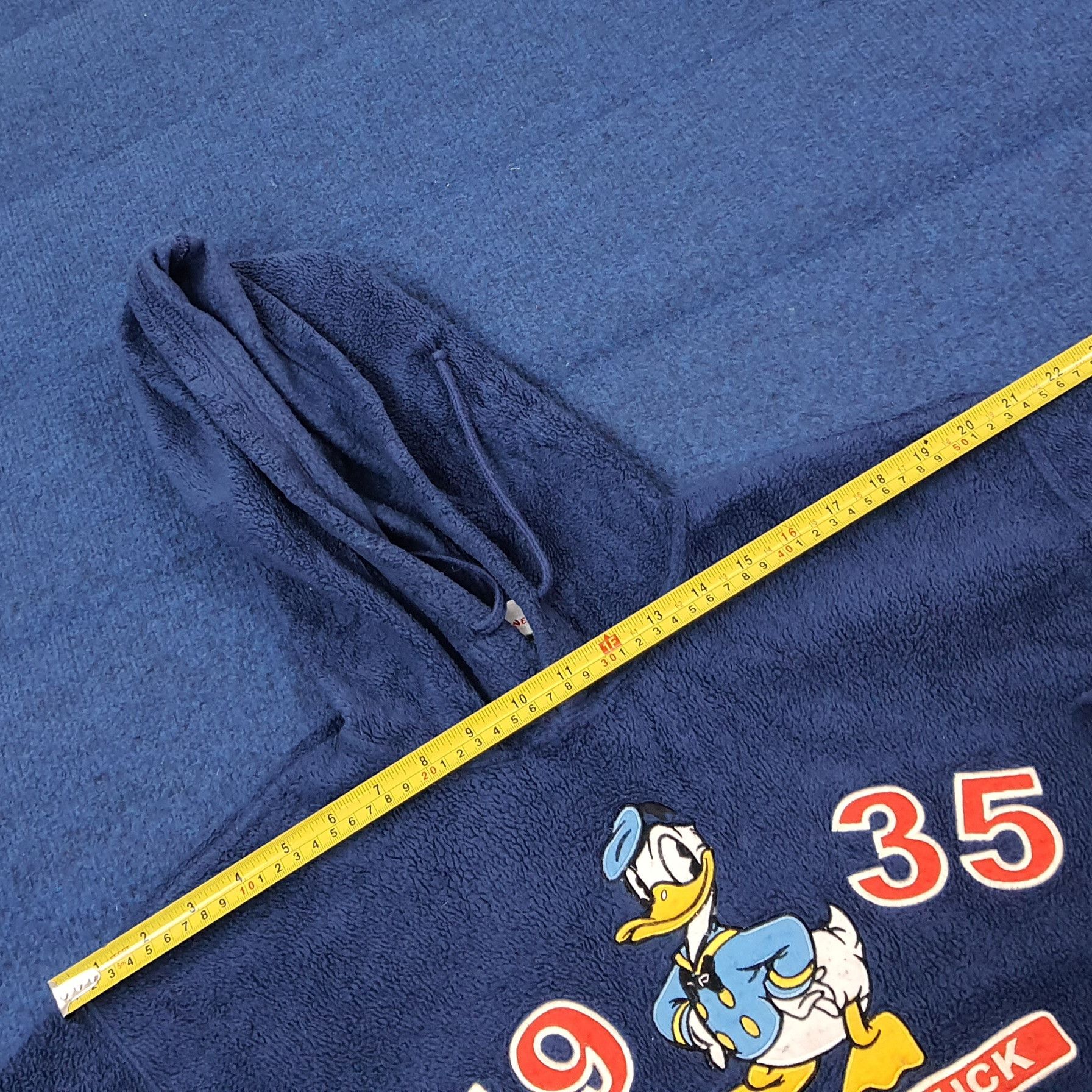 Disney Vintage Disney Donald Duck 1935 Fleece Hoodie C256N13 Size US M / EU 48-50 / 2 - 8 Thumbnail