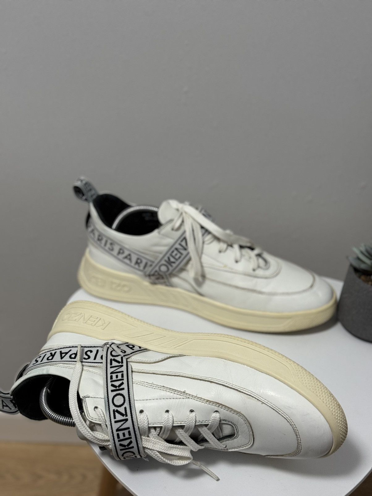 Kenzo KENZO PARIS White Leather Cross Strap Sneakers Trainers Sz43 Size US 10 / EU 43 - 4 Thumbnail