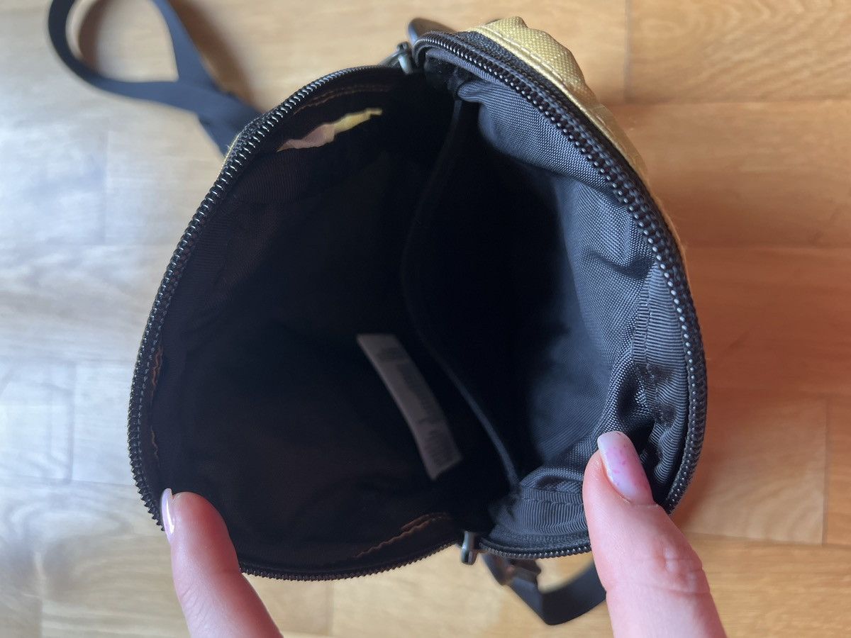 Supreme × The North Face Supreme x The North Face Metallic Shoulder Bag (SS18) Size ONE SIZE - 7 Thumbnail