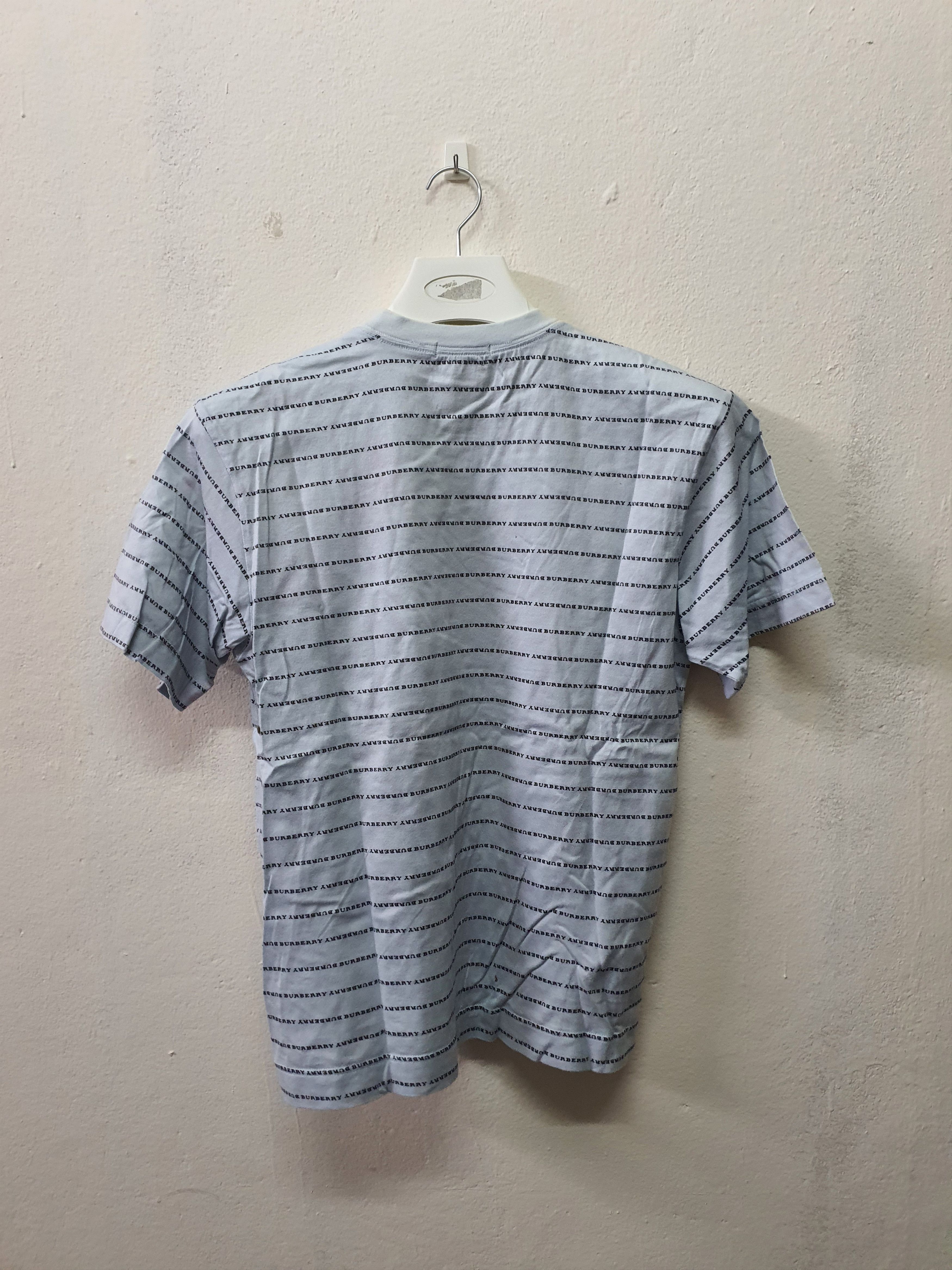 Burberry Burberry London Monogram T-shirt with an all-over print Size US M / EU 48-50 / 2 - 8 Thumbnail