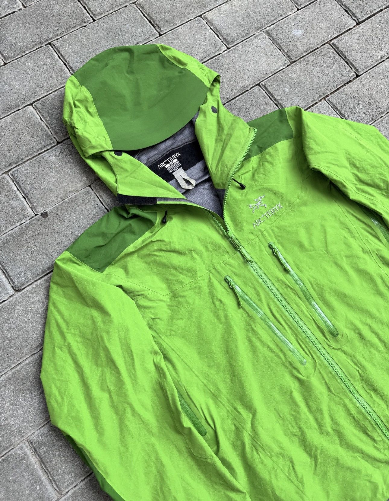 Arc'teryx Jacket Arc'teryx Alpha ar in Lichen GORE-TEX Pro Size US S / EU 44-46 / 1 - 9 Thumbnail