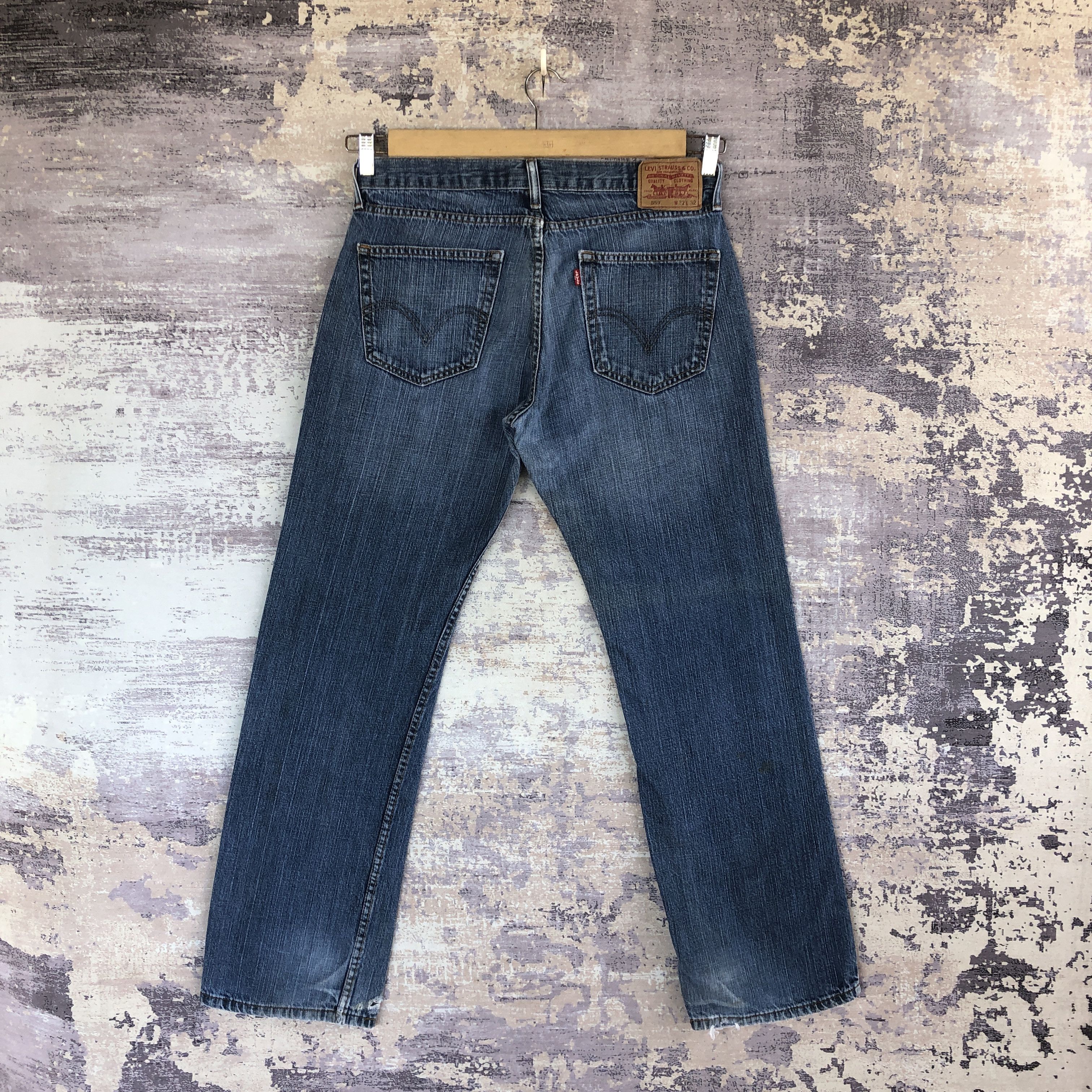Jean Vintage Levi's Light Wash Baggy Jeans Levis 559 Faded Denim Size US 34 / EU 50 - 2 Thumbnail
