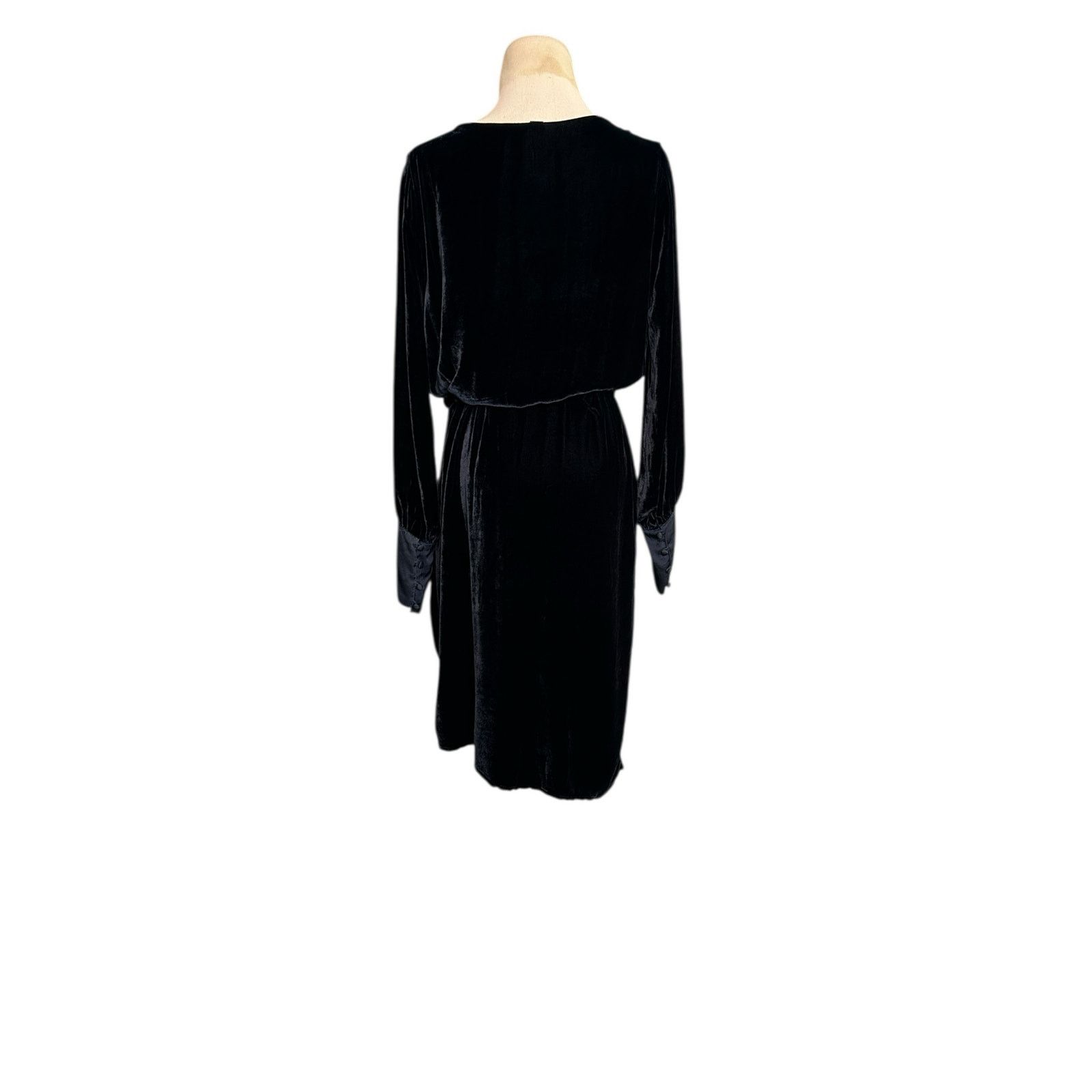 Young Fabulous & Broke Young Broke Fabulous velvet long sleeves belted dress Small Size S / US 4 / IT 40 - 8 Thumbnail
