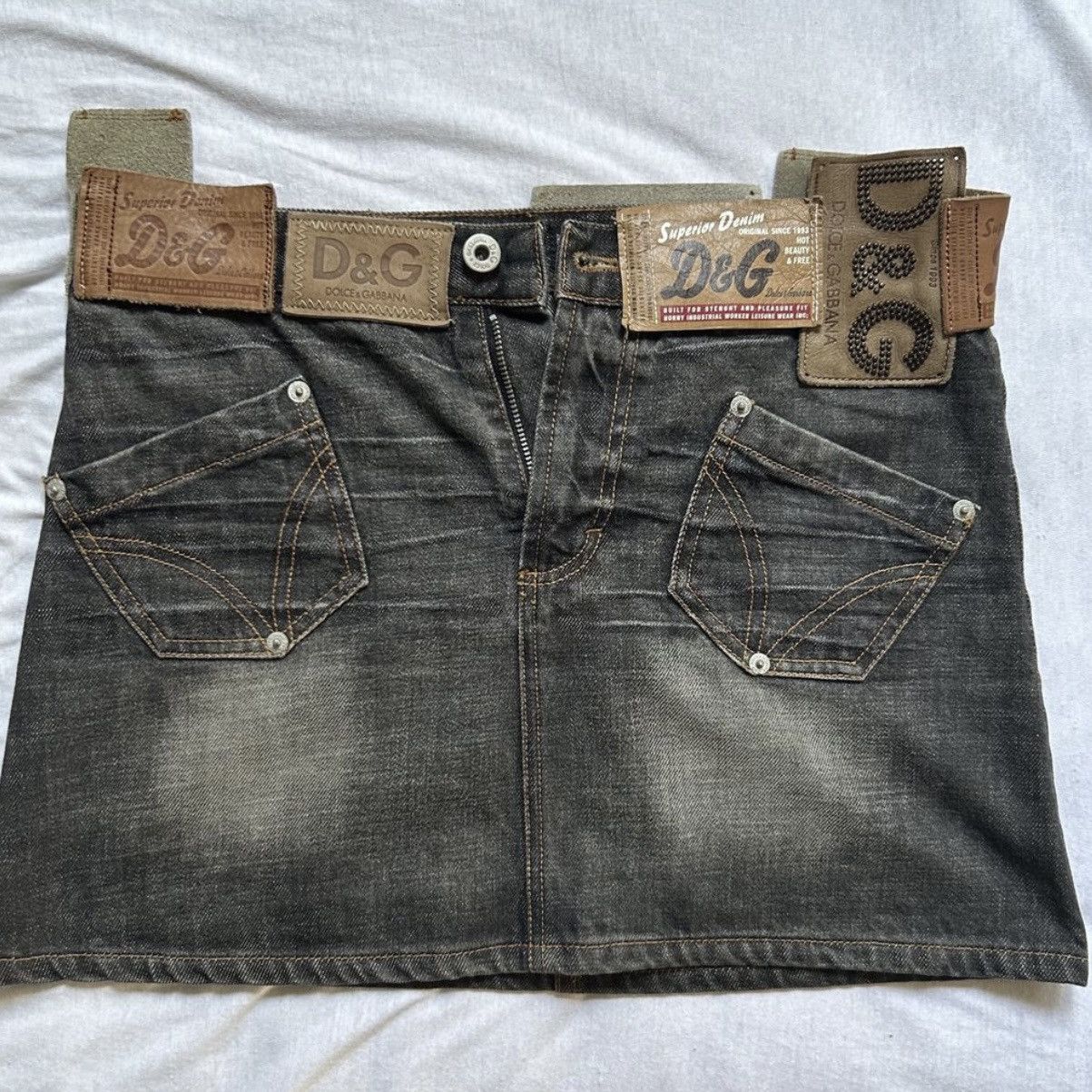 Dolce & Gabbana D&G labeled mini skirt Size 27" / US 4 / IT 40 - 1 Thumbnail