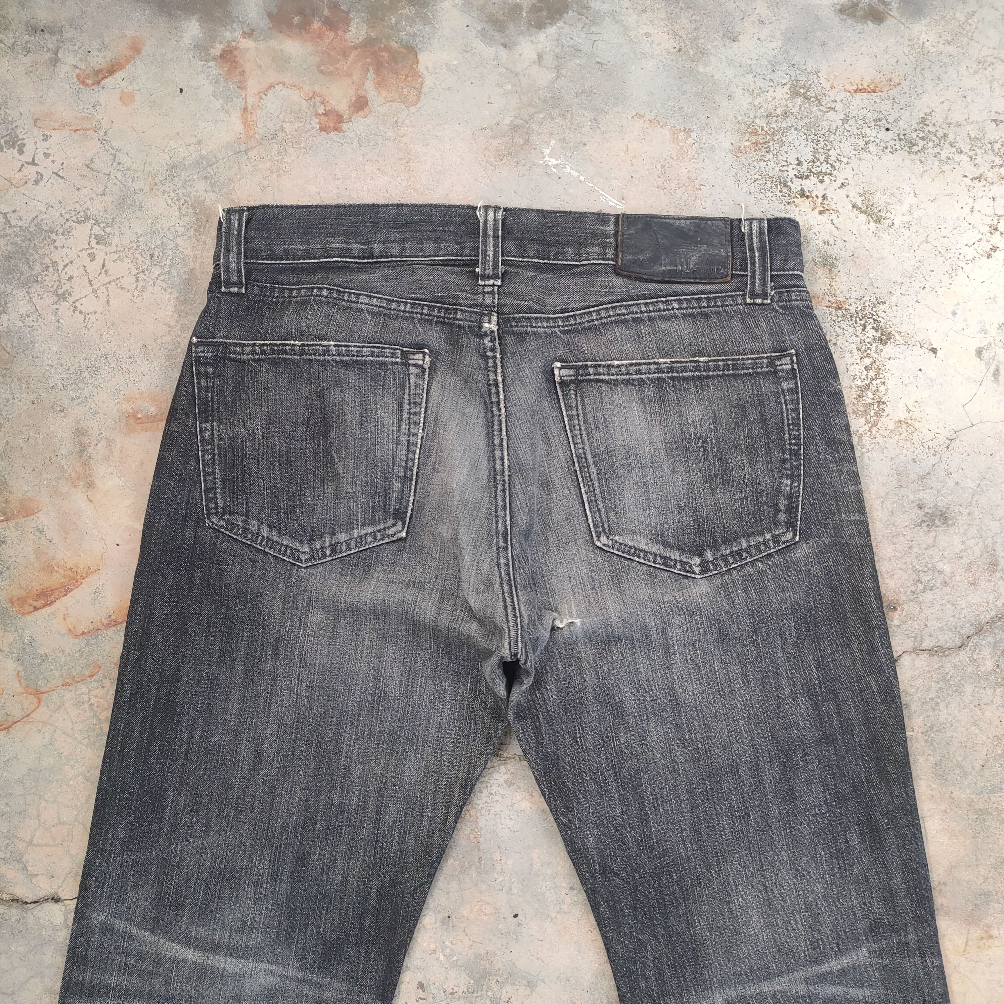 Japanese Brand W33 VINTAGE JAPANESE FADED BLACK JEANS DENIM PANTS Size US 33 - 9 Thumbnail