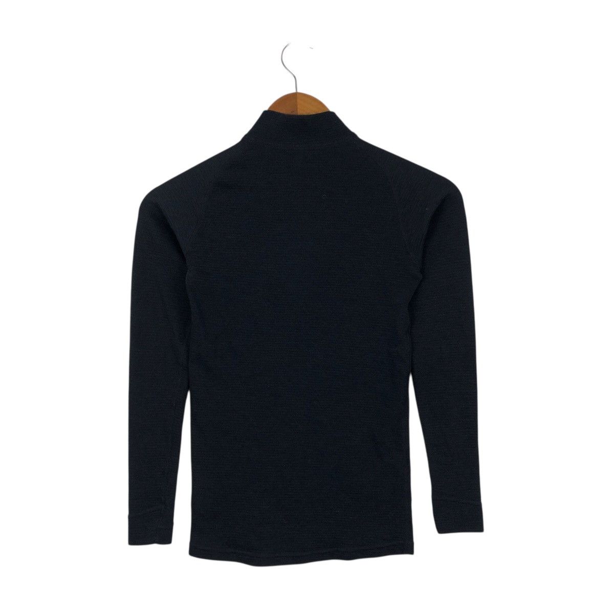 Montbell MONT-BELL Long Sleeve Half Zipper Polyester Size US M / EU 48-50 / 2 - 4 Thumbnail