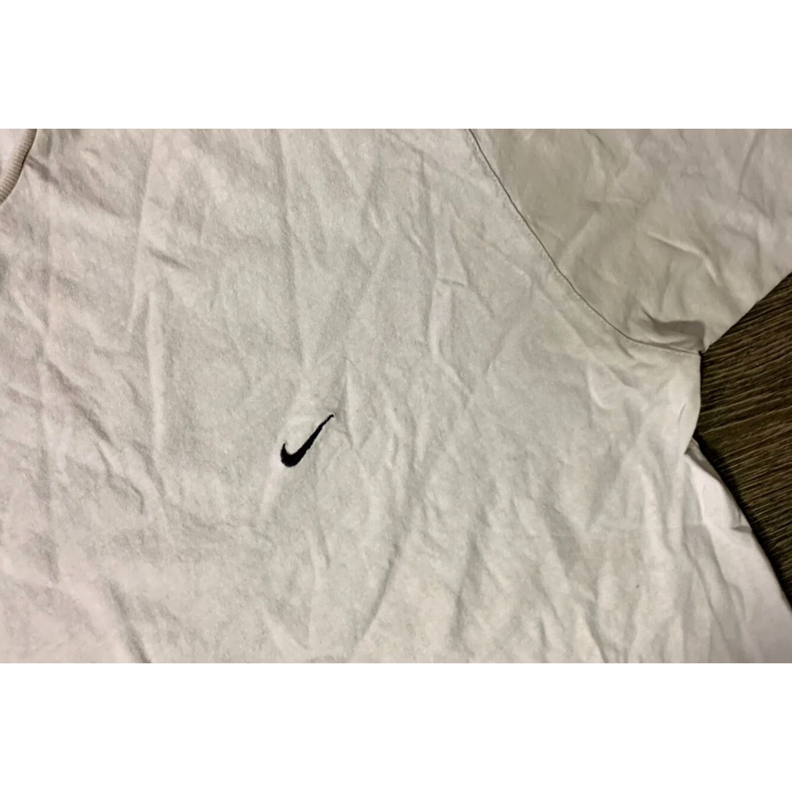 Nike Nike Embroidered Swoosh Mens Distressed T Shirt XL Extra Large Size US XL / EU 56 / 4 - 2 Thumbnail