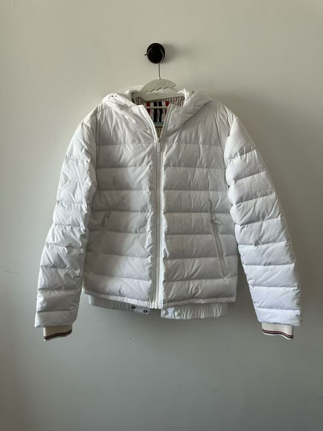 Thom Browne Thom Browne White Hooded Quilted Down Jacket Size US S / EU 44-46 / 1 - 1 Thumbnail